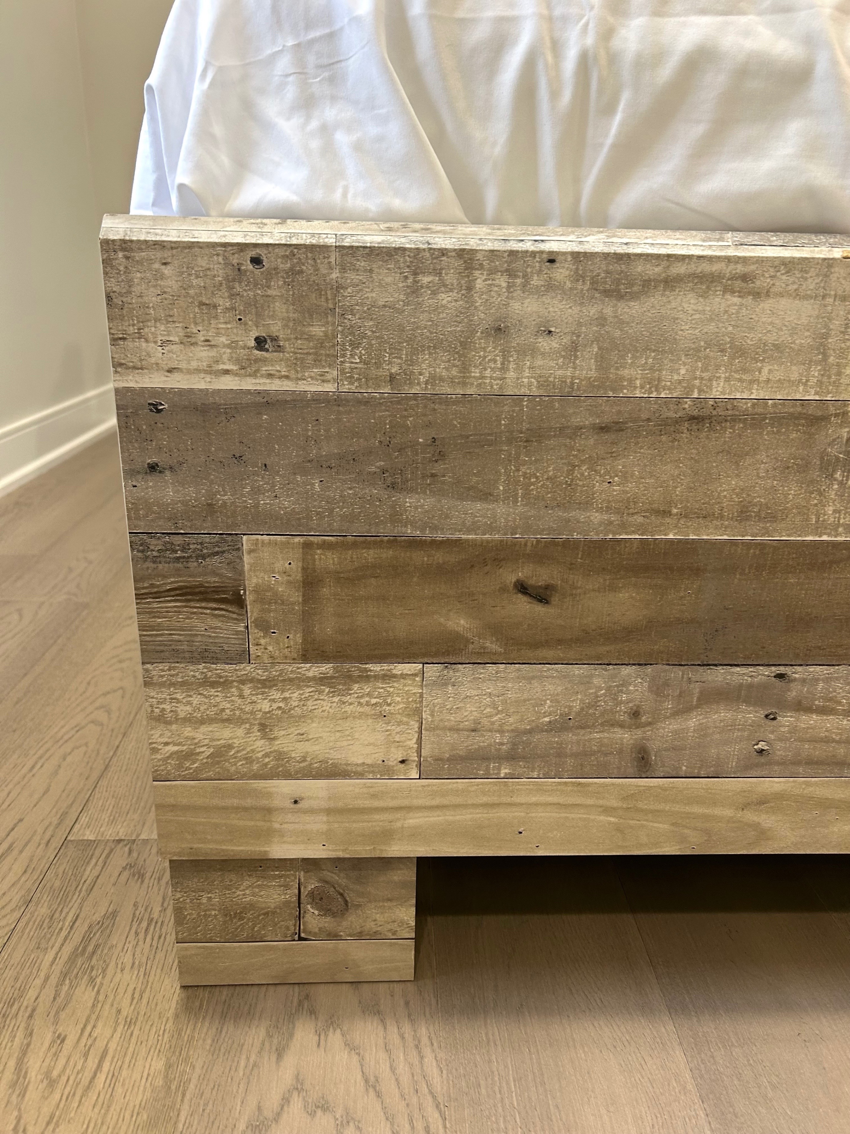 Effie Exclusive Queen Panel Bedframe with Nightstand - photo 5