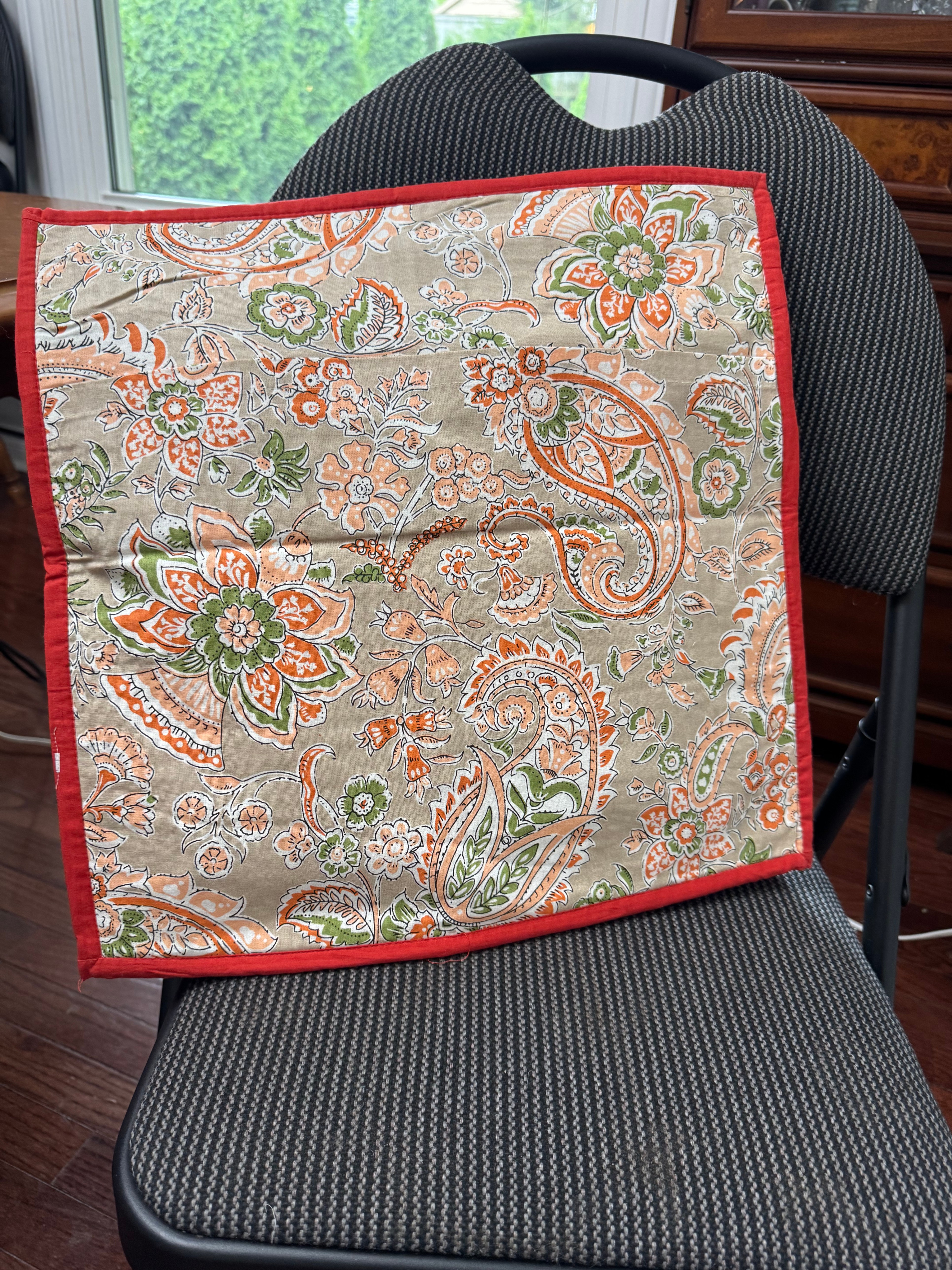 Brand New 2 Quilted Cotton Cushion Covers (16" x 16") Steal Deal - photo 3