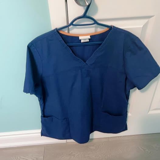 Scrub top  Size: XL