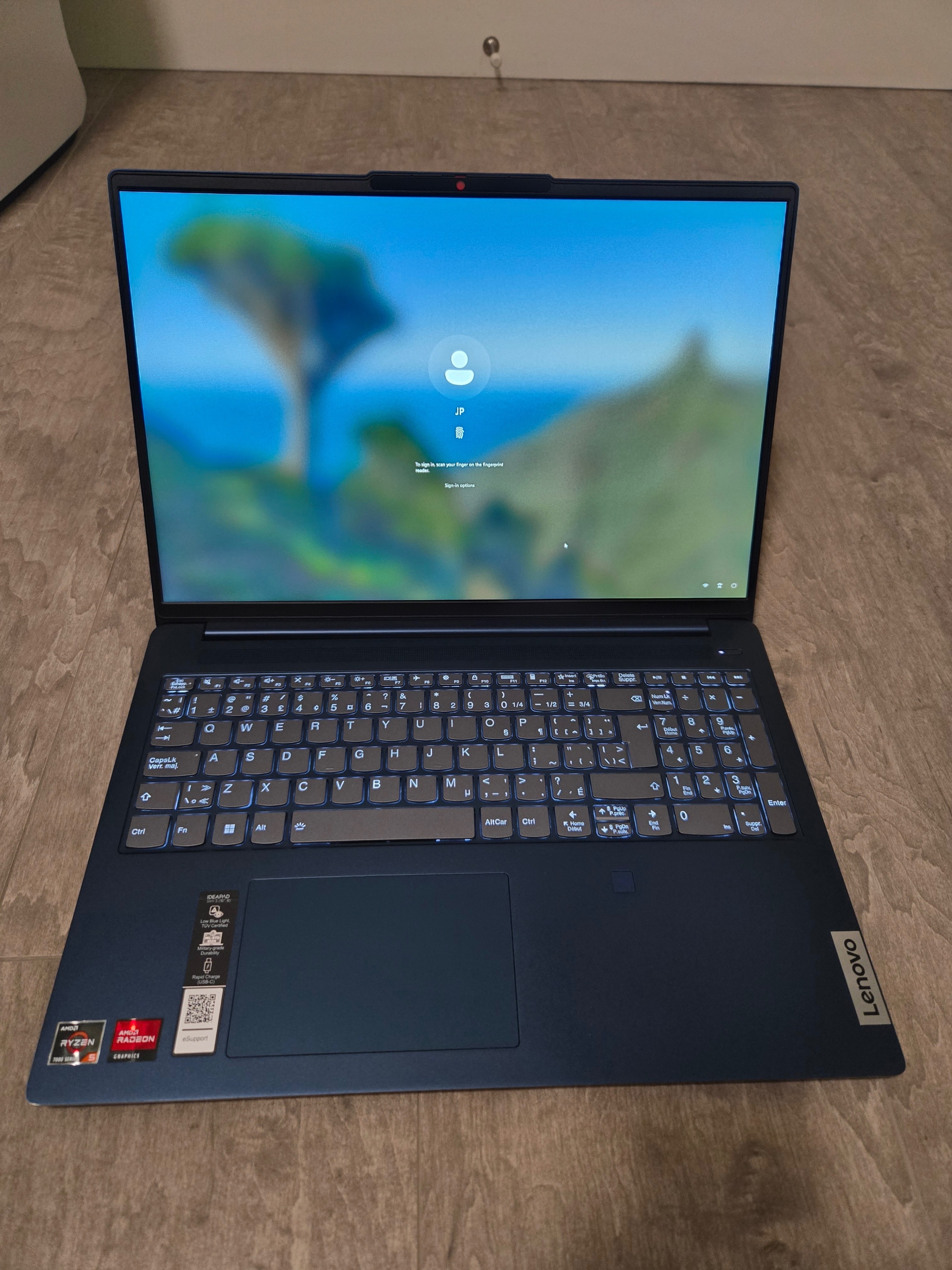 Lenovo IdeaPad Slim 5 - Ryzen 5, 16GB RAM, 512GB SSD
