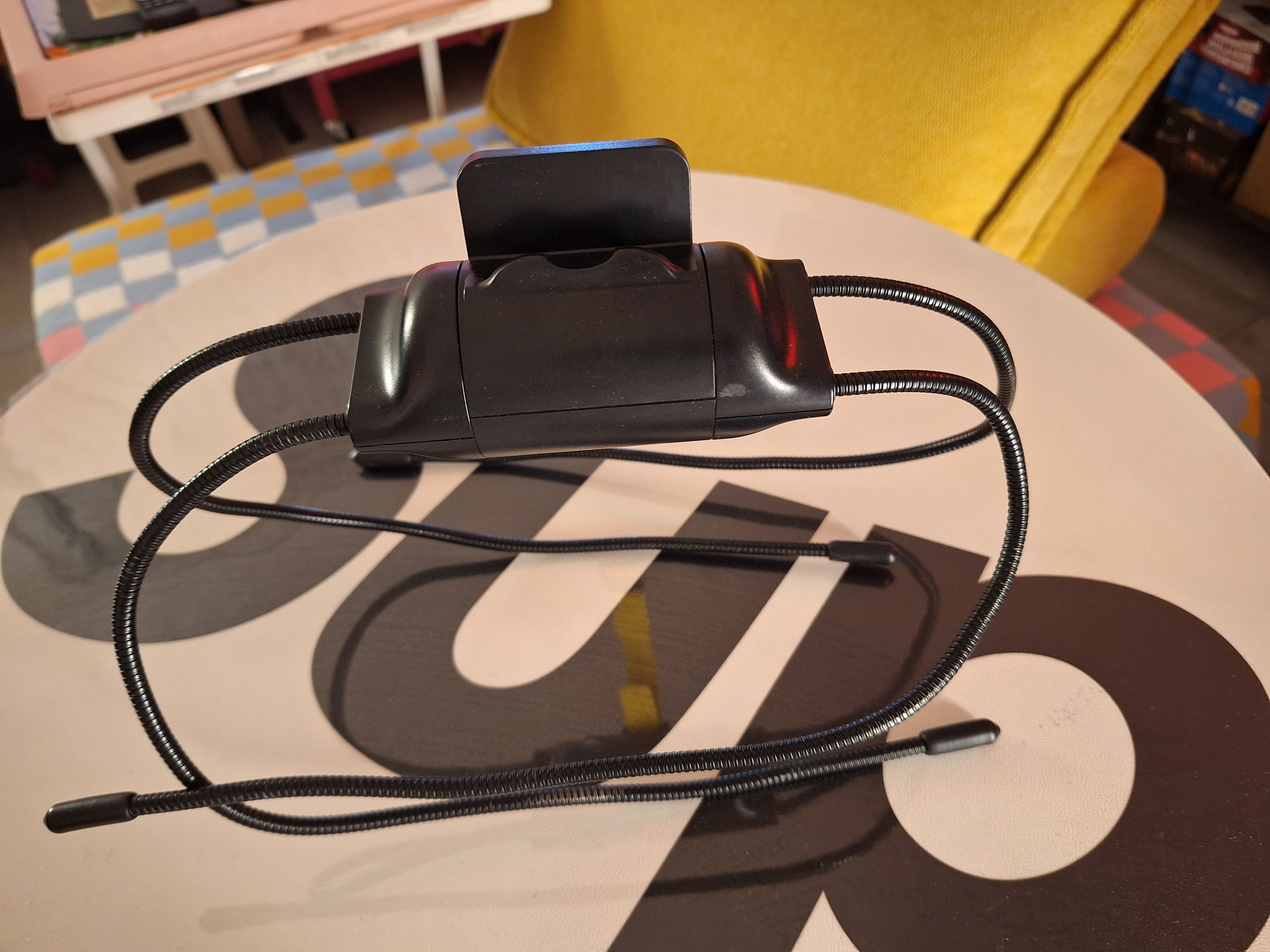 Flexible Spider Stand for phone or tablet - photo 2