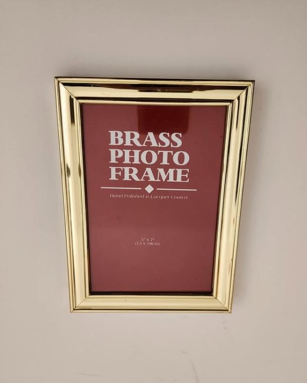 Photo Frame Size 5” x 7”