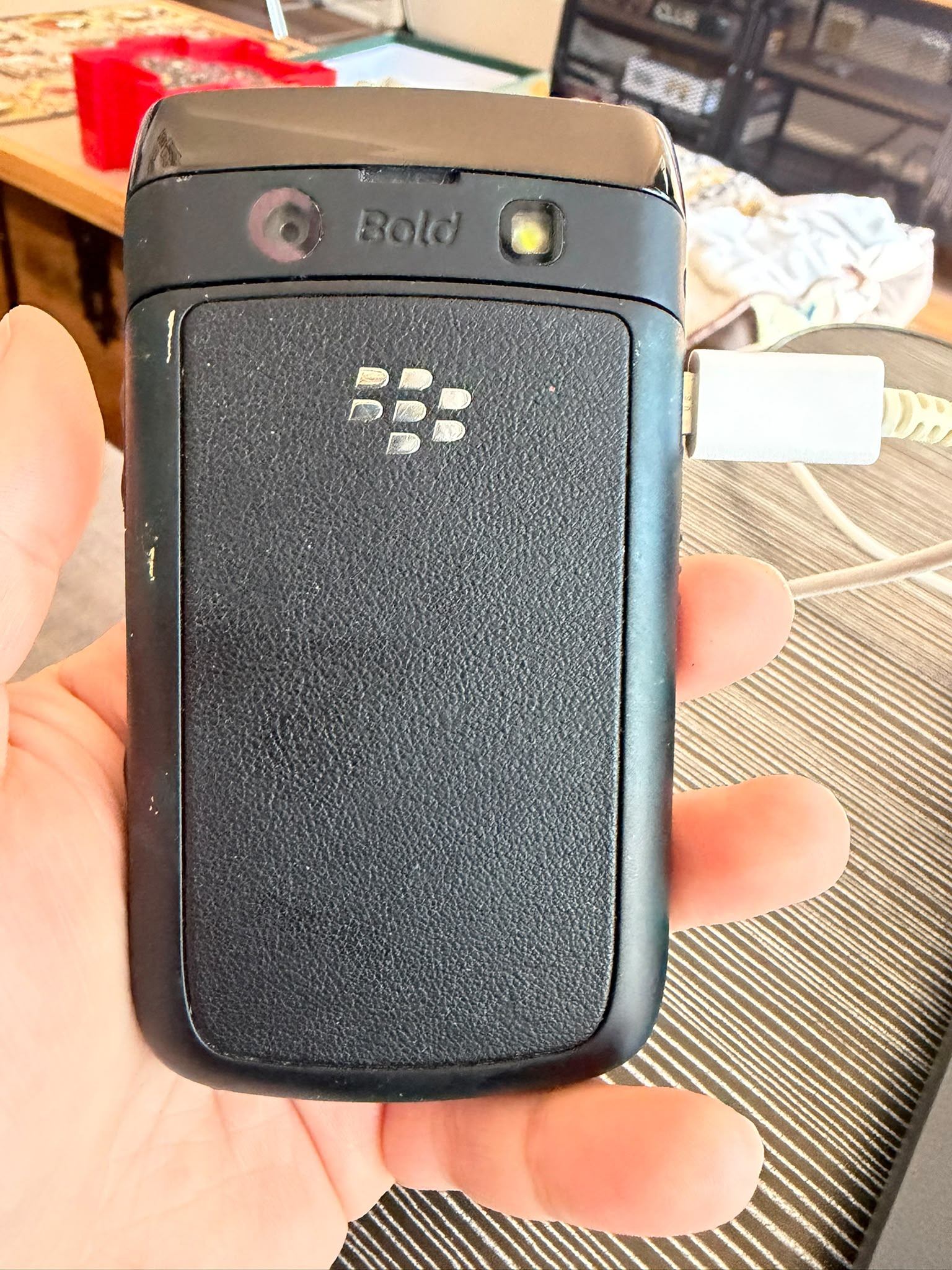 BlackBerry 9780 Classic - FACTORY UNLOCKED - Great Condition - photo 4