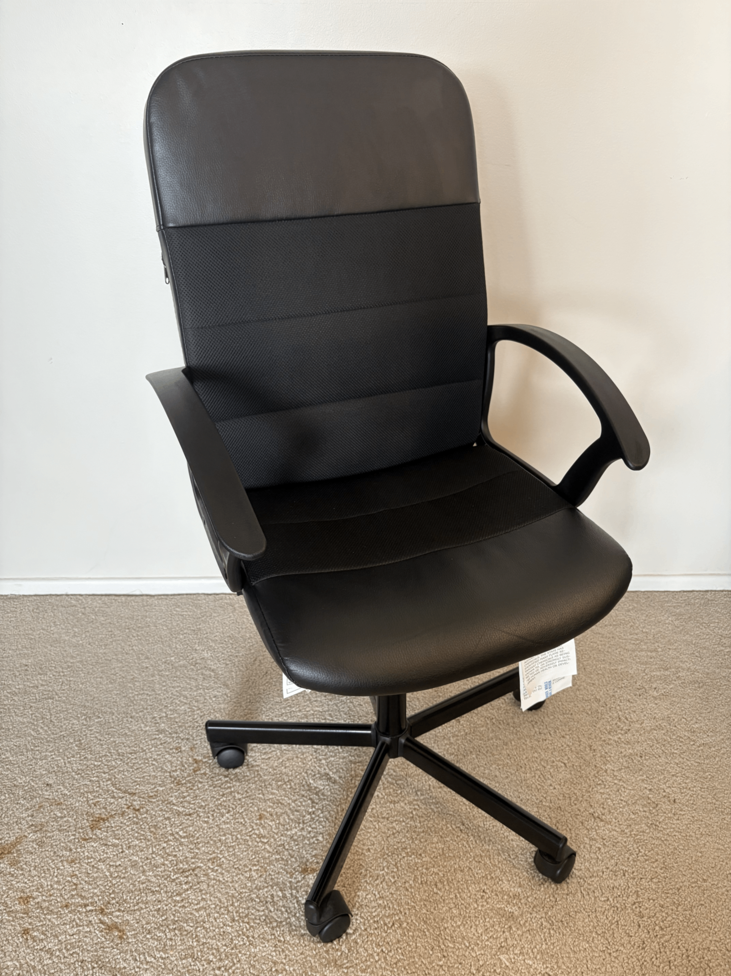 Black Adjustable Office Chair