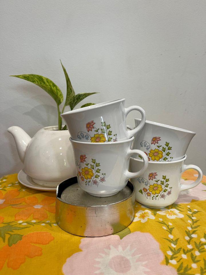 Corelle Corning Ware flower teacups x4 - photo 3