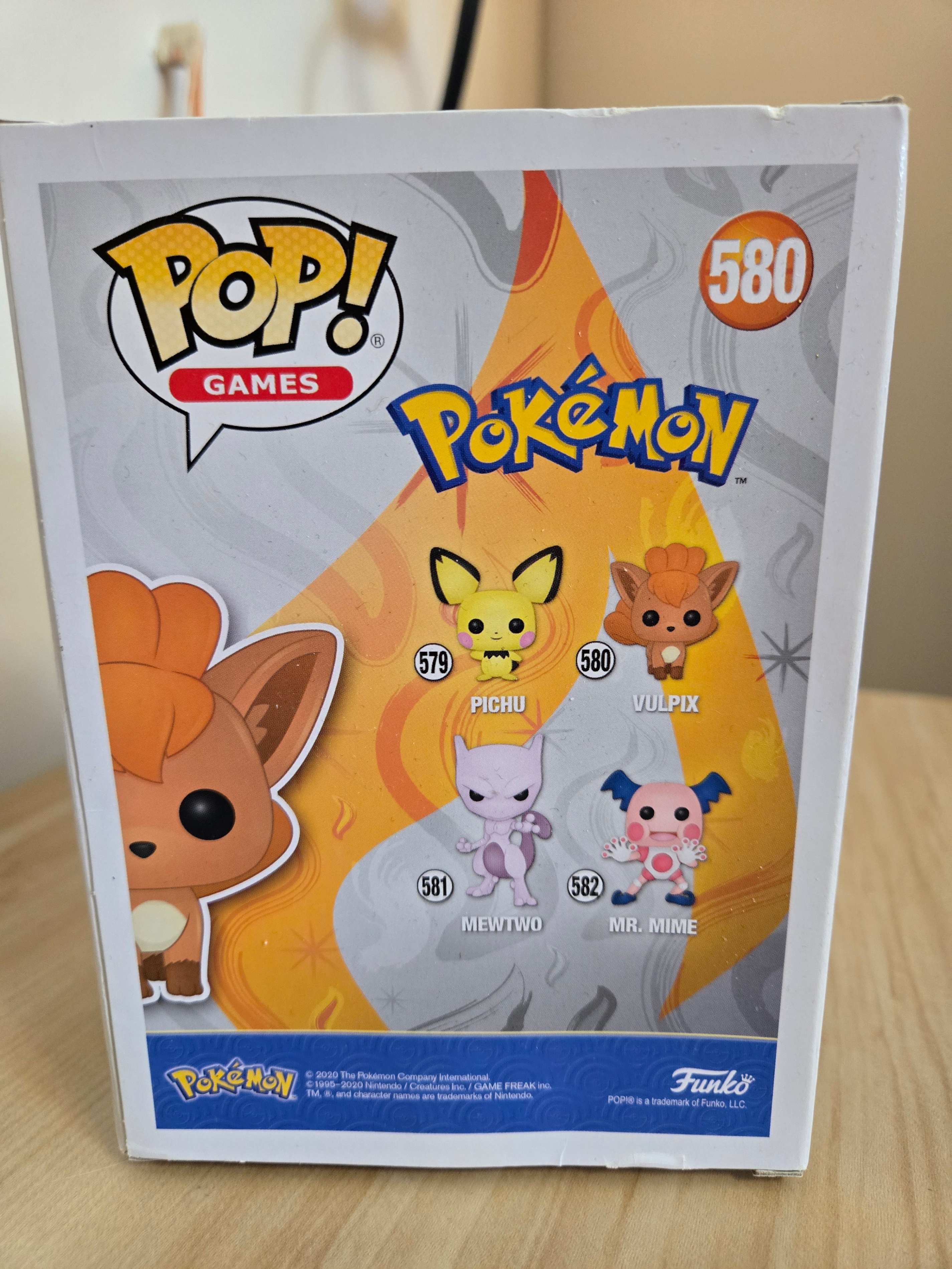 Pokemon Vulpix Funko Pop - photo 3