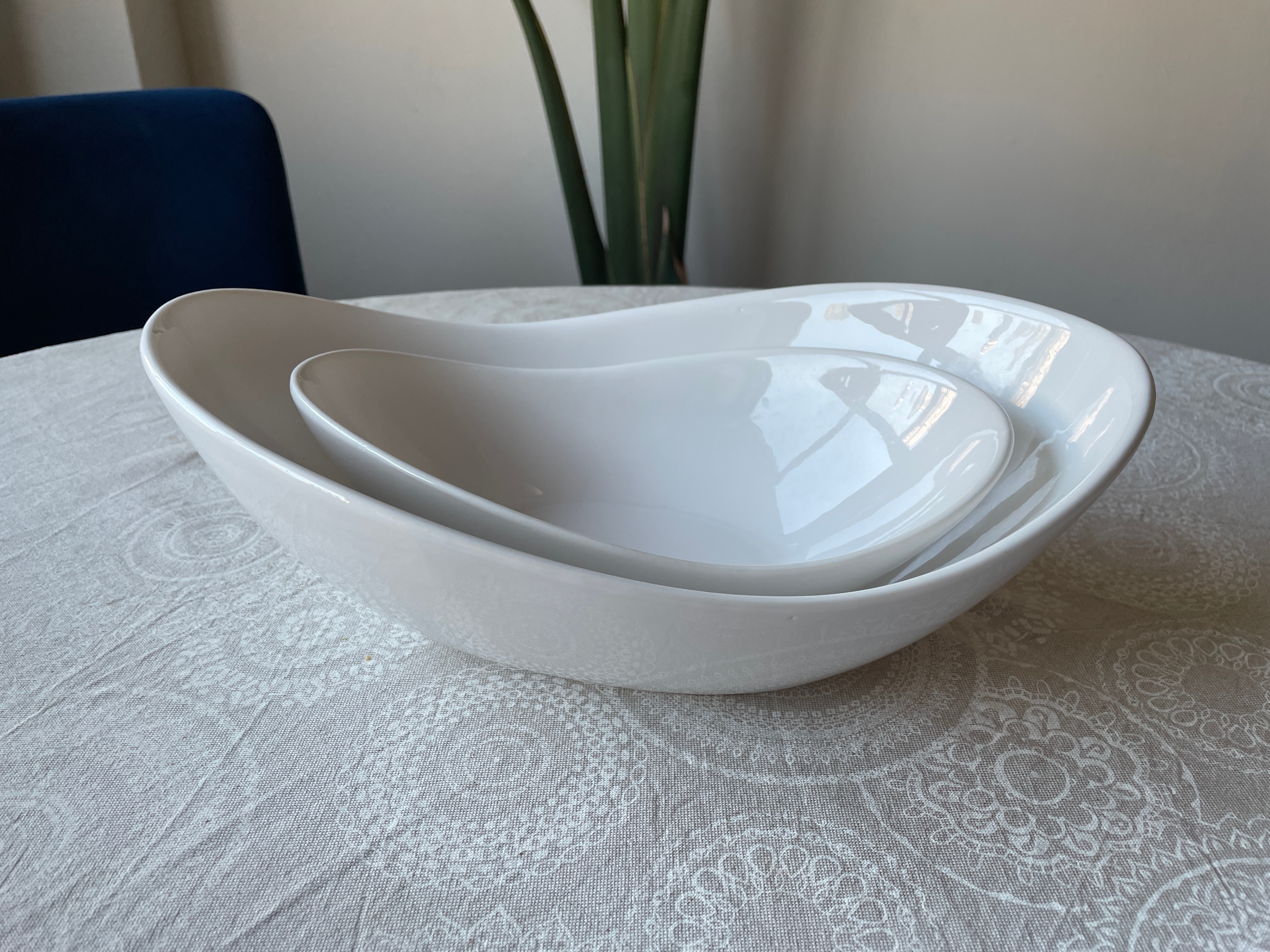 Moving Sale - Various Home Decor and Serveware Items - photo 2