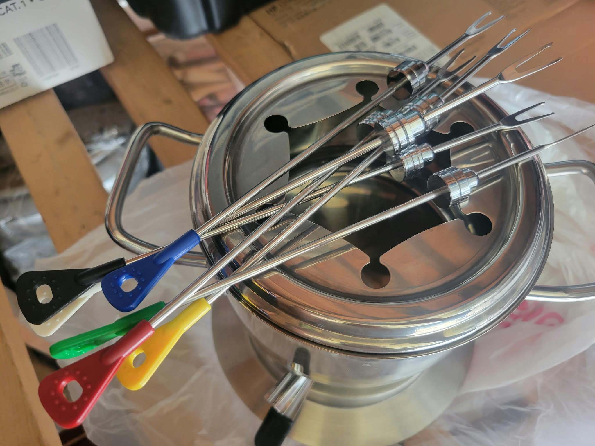 Stainless Steel Fondue Set with 6 Forks - photo 3