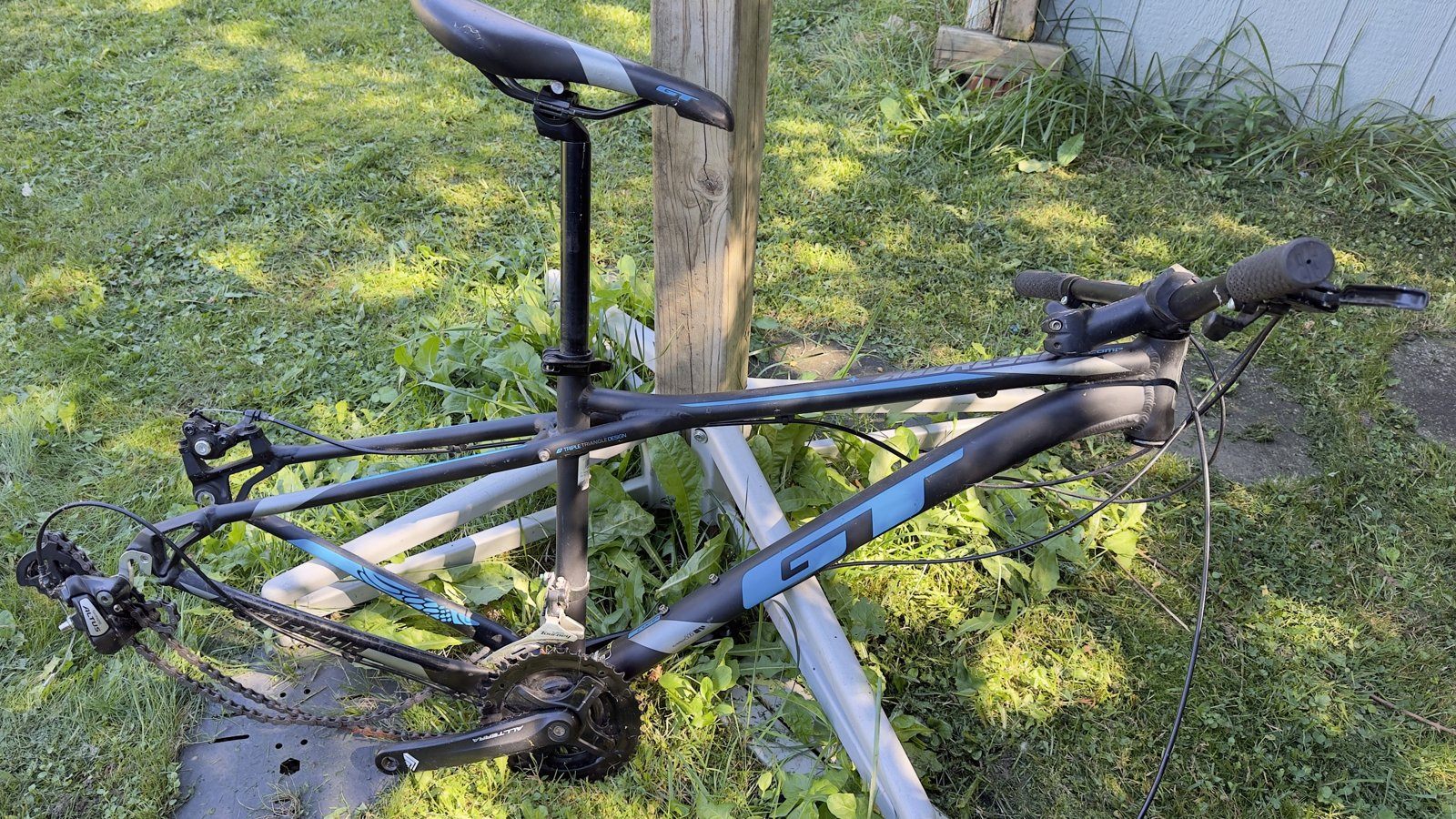 GT Aggressor Comp 27.5 Mountain Bike Frame + Shimano Parts (S)