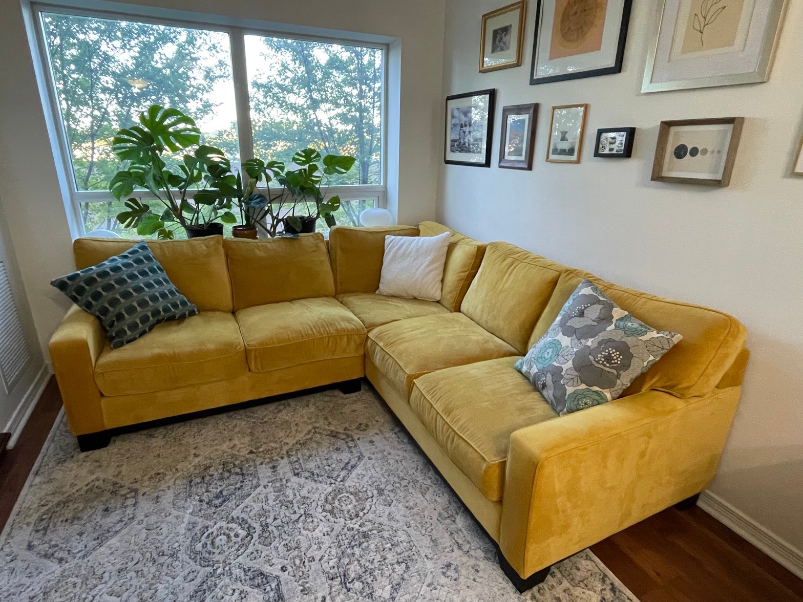 Jonathan Louis L-Sectional, 92x92, Mustard