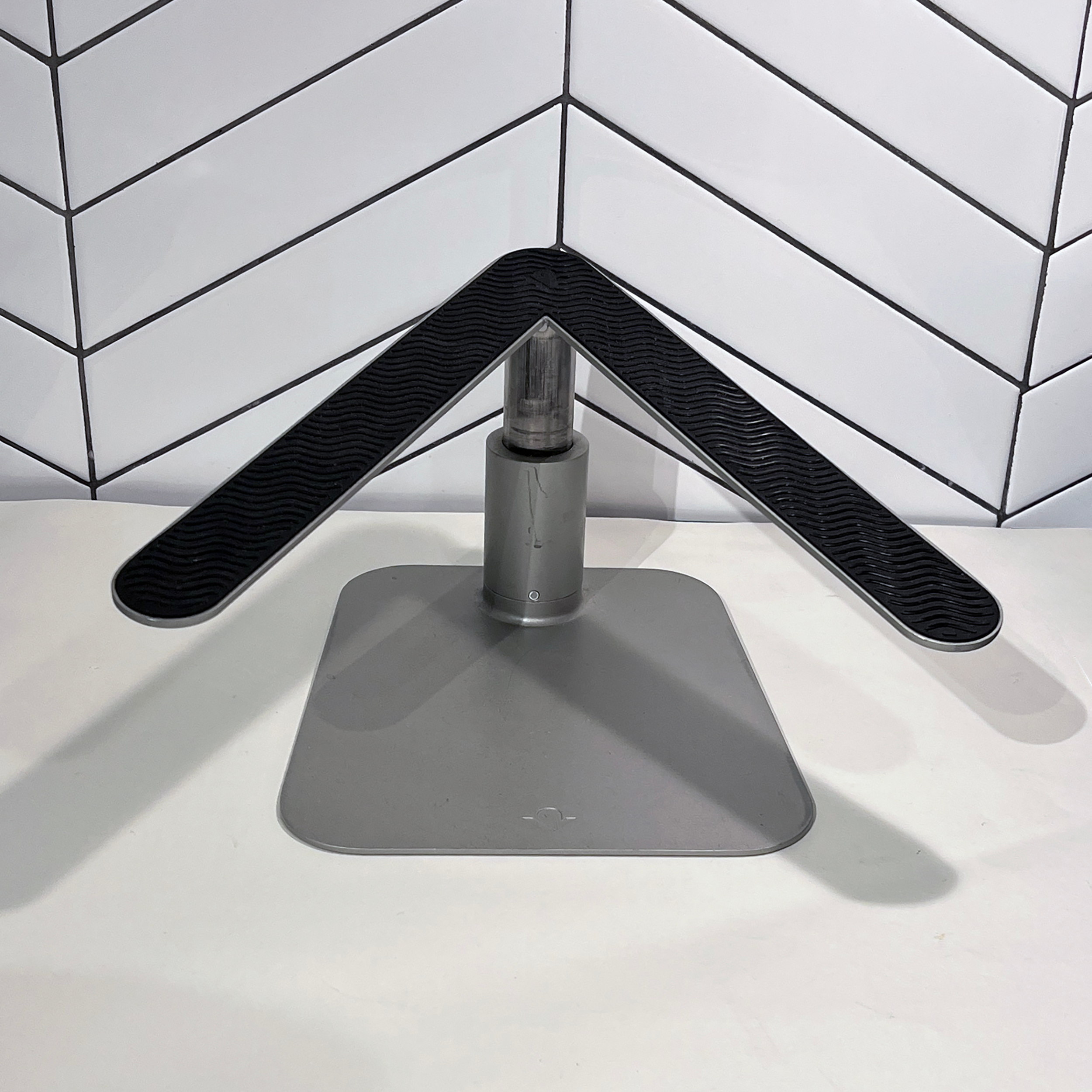 Twelve South HiRise for MacBook — Brushed Aluminium Stand