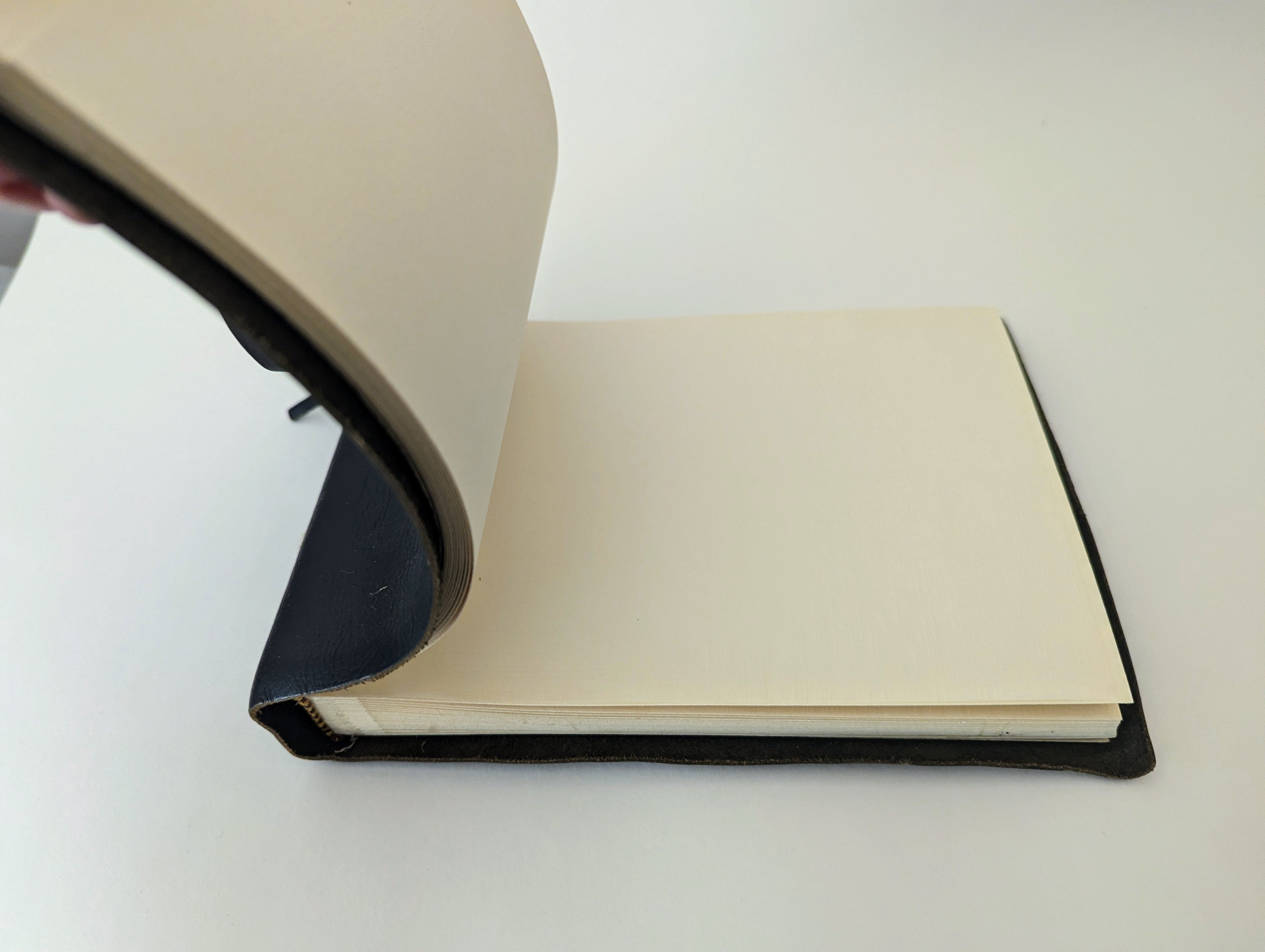 Il Papiro Italian genuine leather bound photo album book (30p) - photo 5