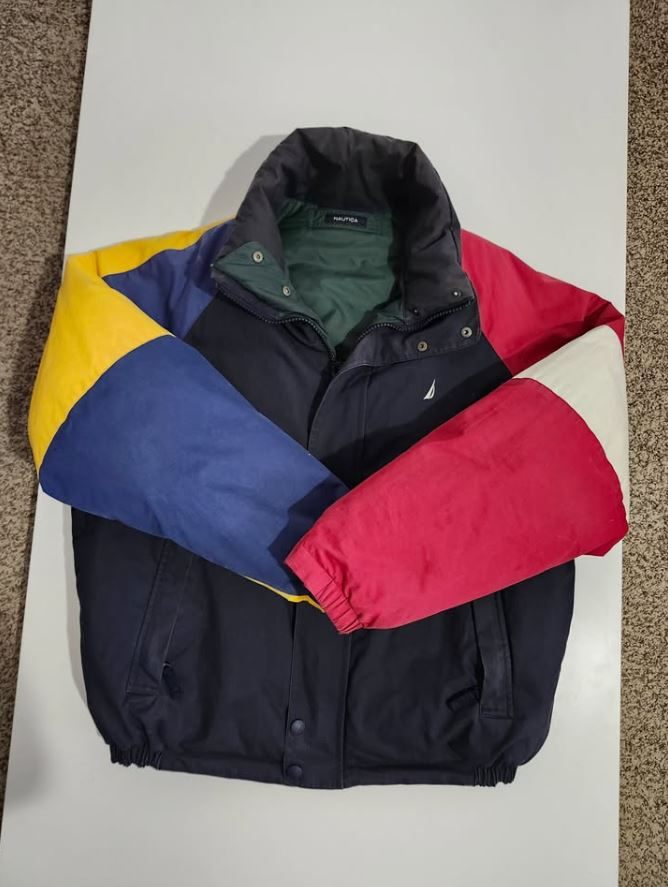 Jacket Nautica Puffy Large Size (2 Zipped Pockets Outside)