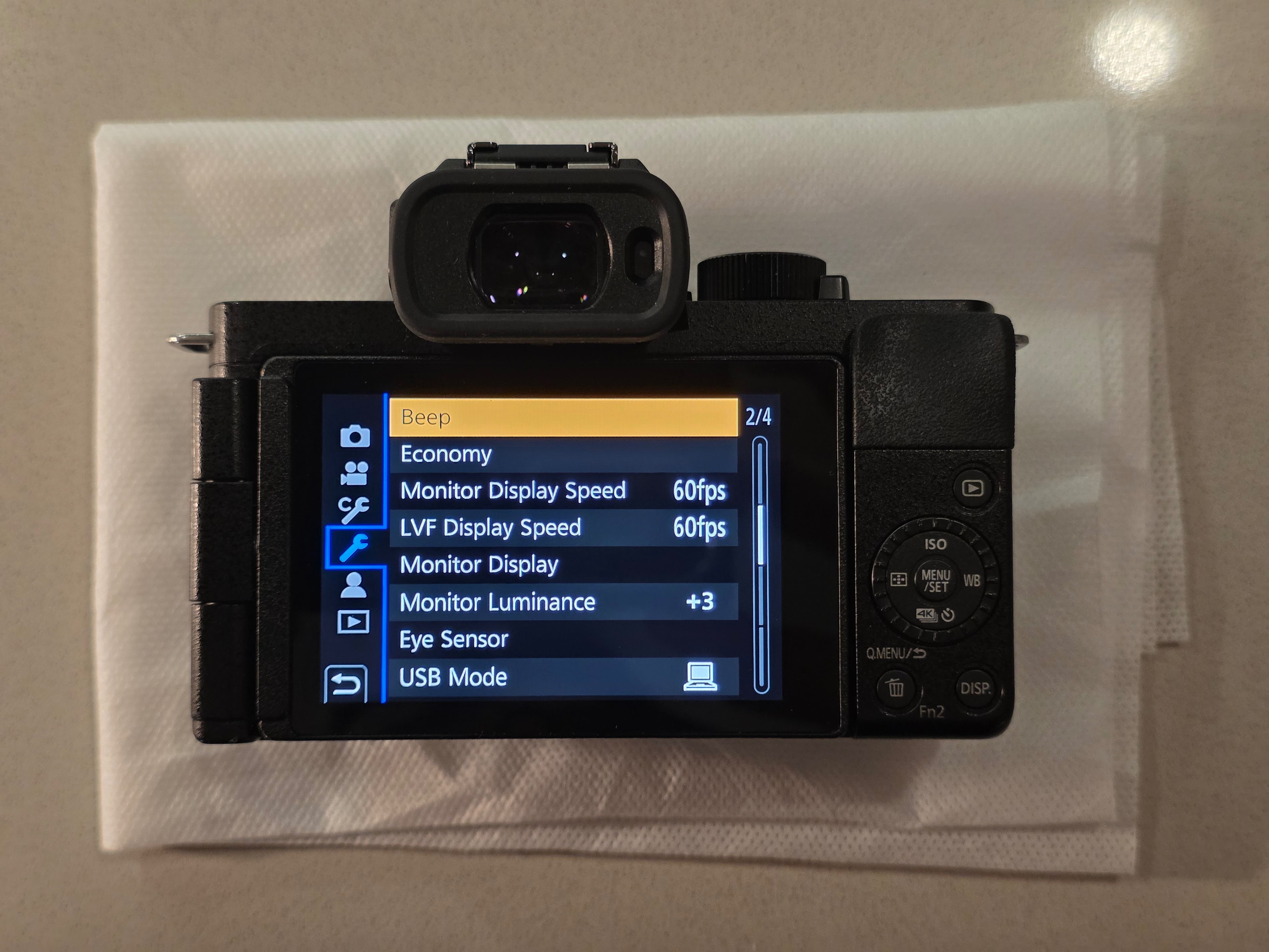 Panasonic Lumix G100 Micro Four Thirds 20.3MP Camera Body - photo 5