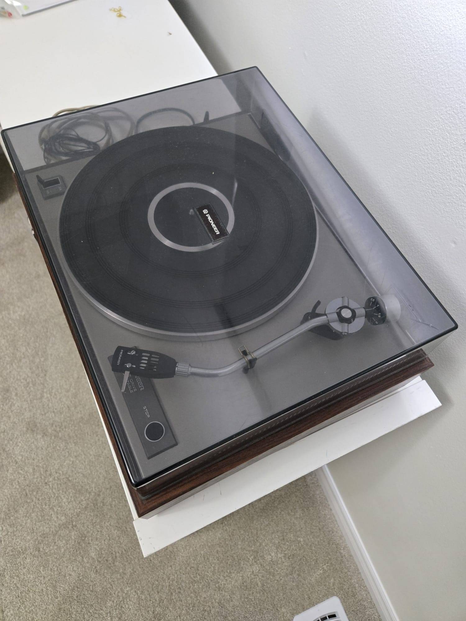Vintage Pioneer ES-2000 Stereo Turntable - photo 2