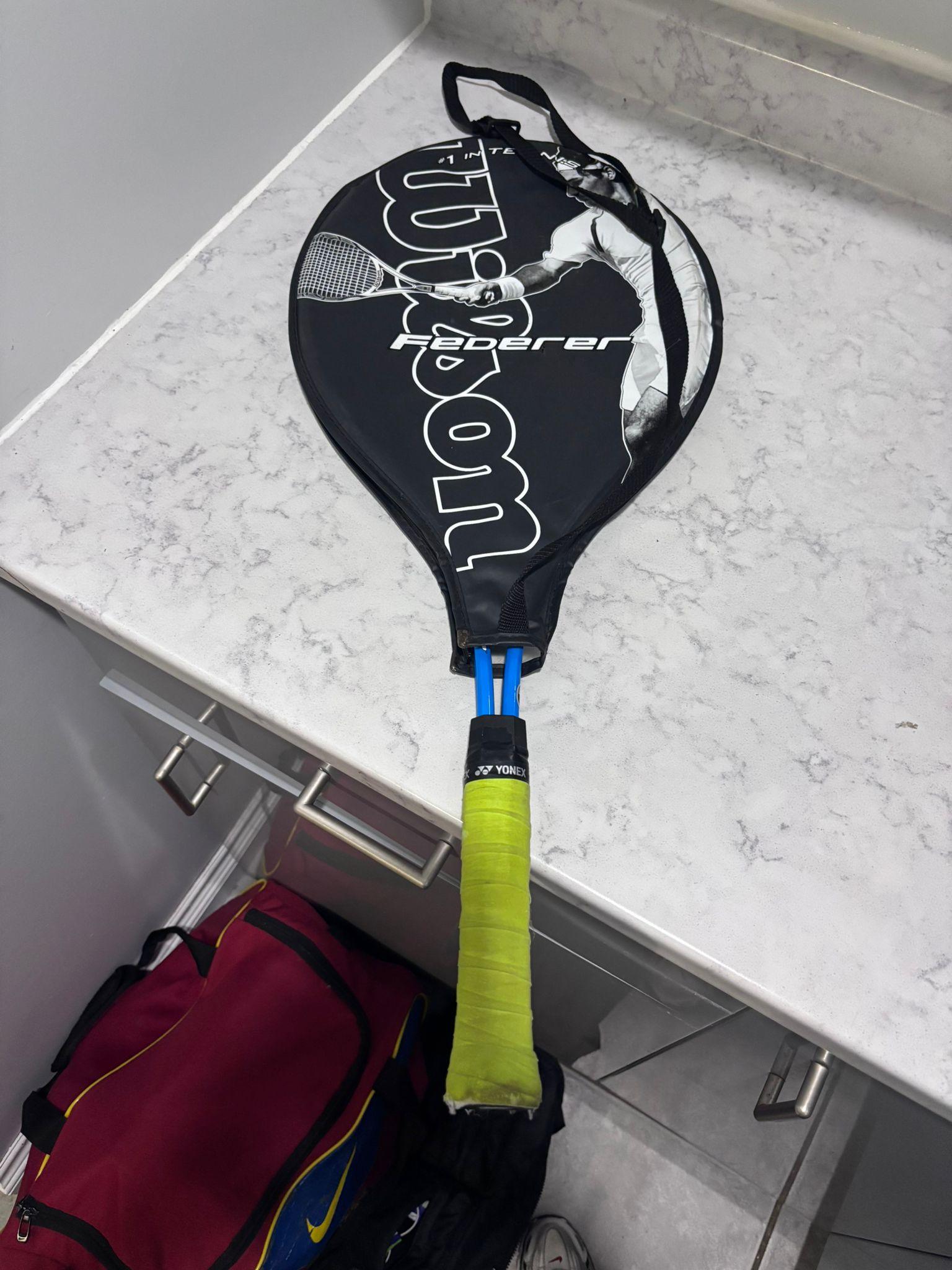 Dunlop Tennis Racquet with Wilson Cover - photo 2