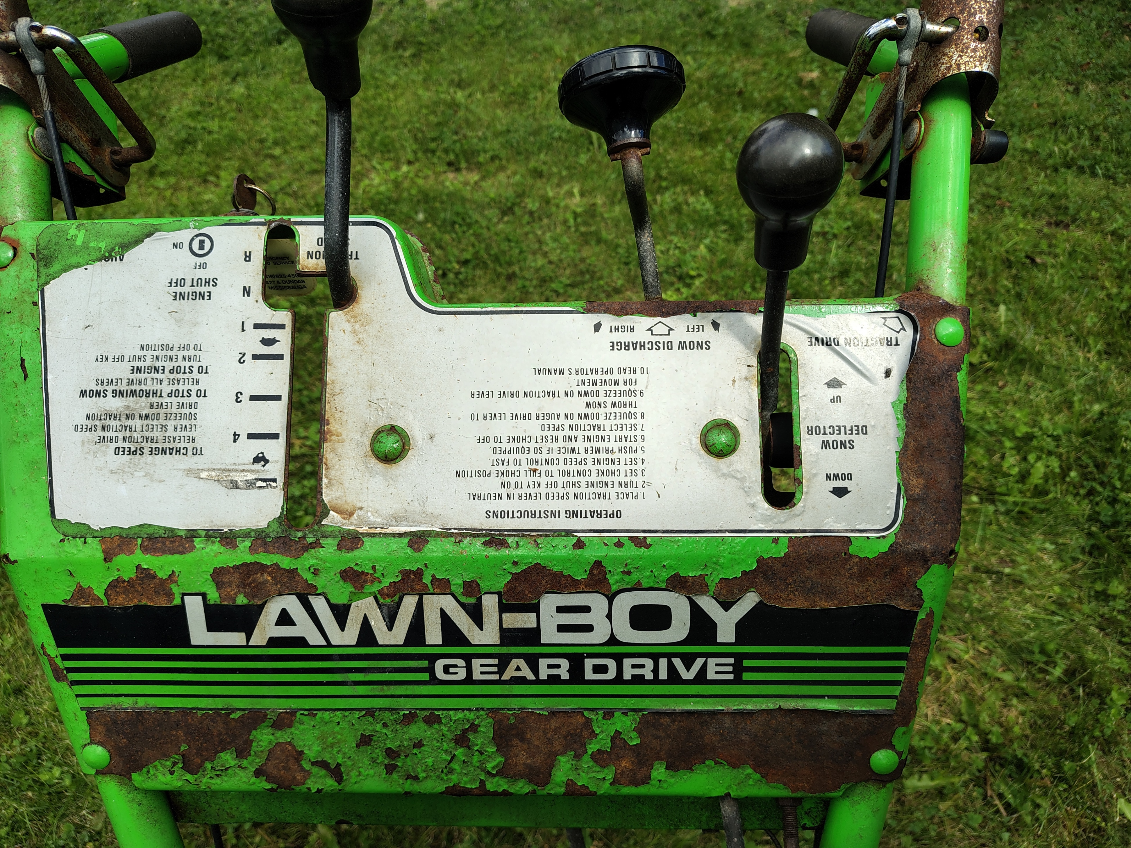 Lawn-Boy ST826 Snowblower 26” Width 8HP - photo 5