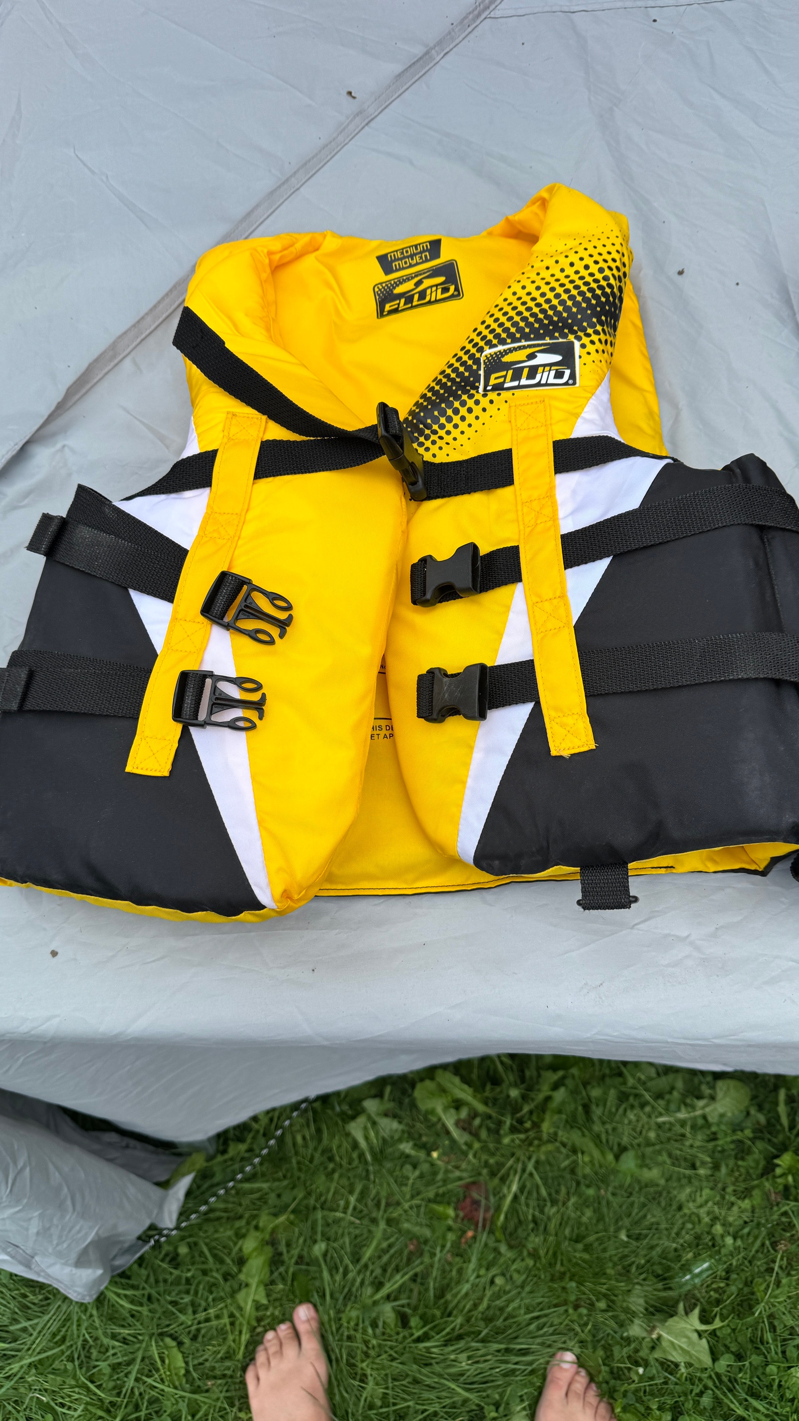 Life Jackets - photo 4