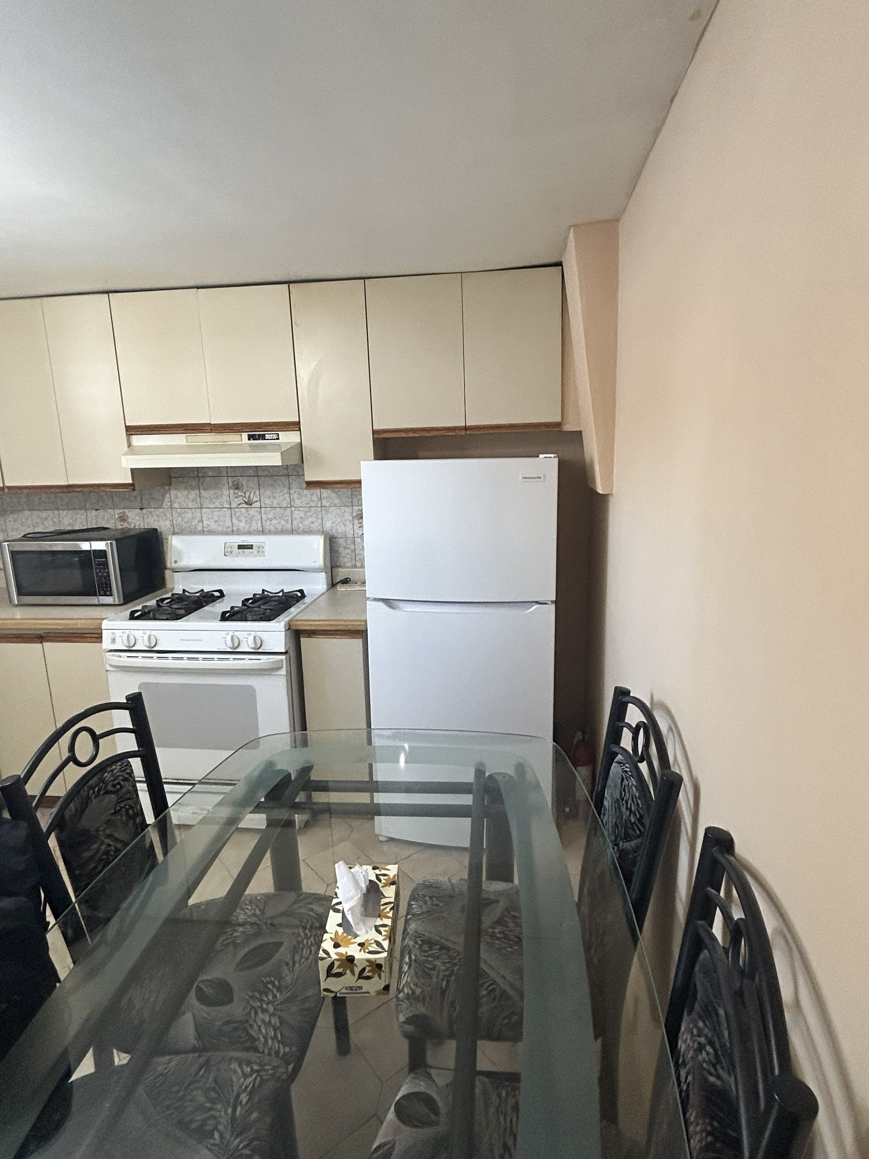 Two bedroom basement apt for rent from November 1st, 2026. - photo 2