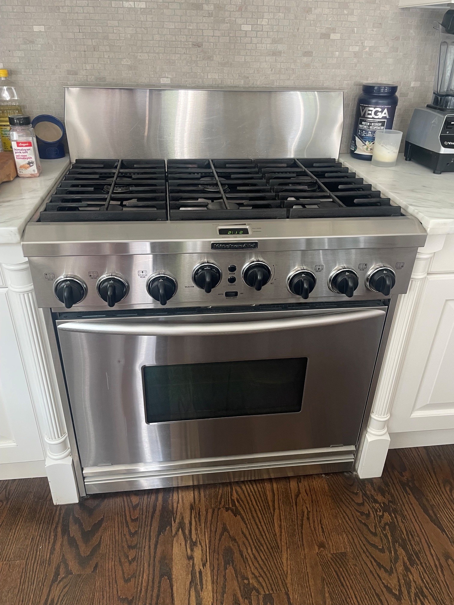 Stove - KitchenAid 36" Professional Dual-Fuel Range - photo 5