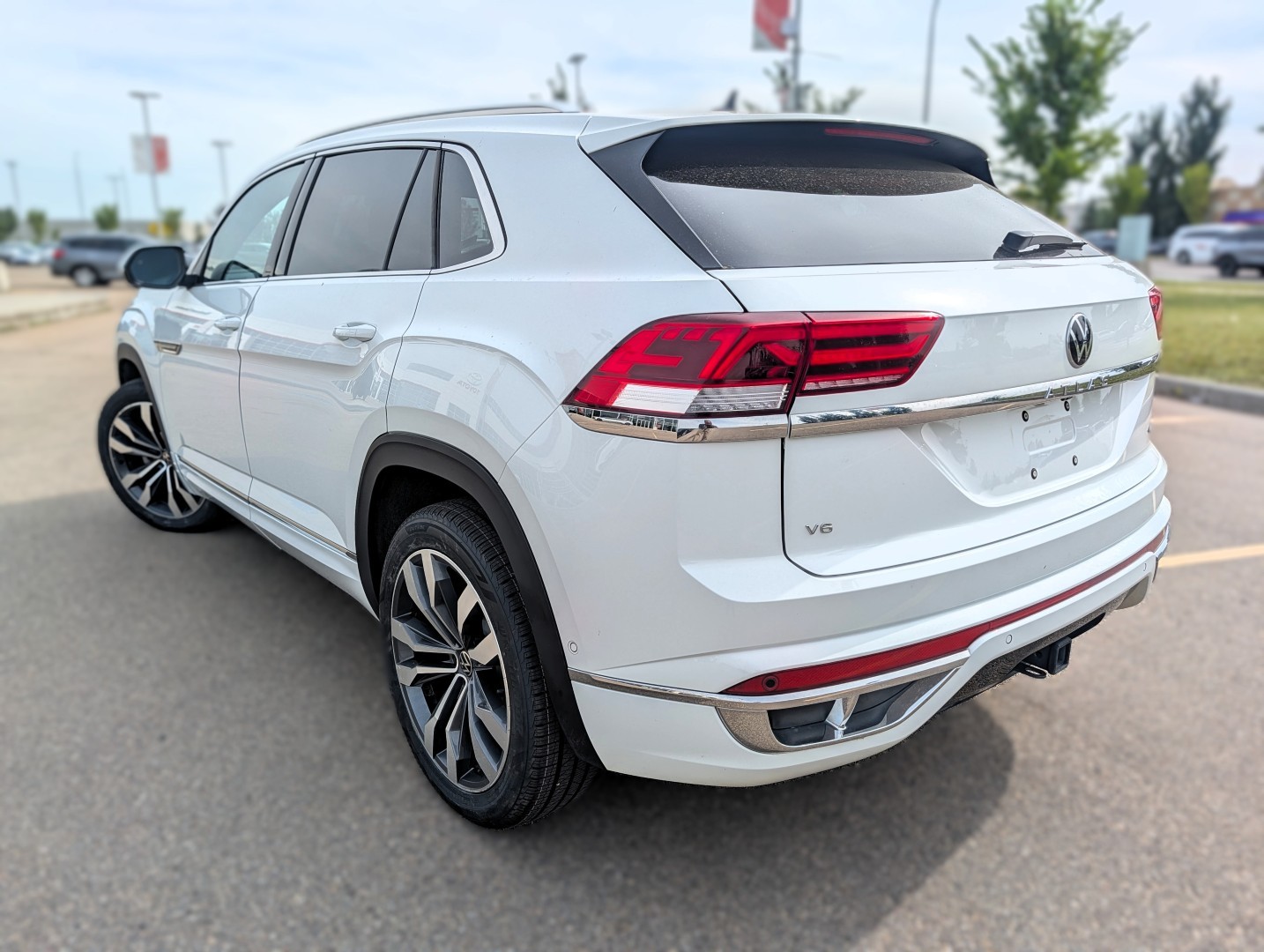 2023 Volkswagen Atlas Cross Sport - photo 4