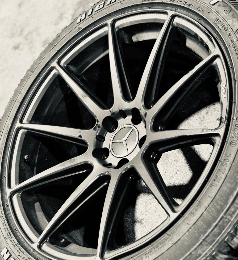 20"NICHE ESSEN(5x112)+255/55/R20 Goodyear A/S- X5/X6/GLE /GL/GLE