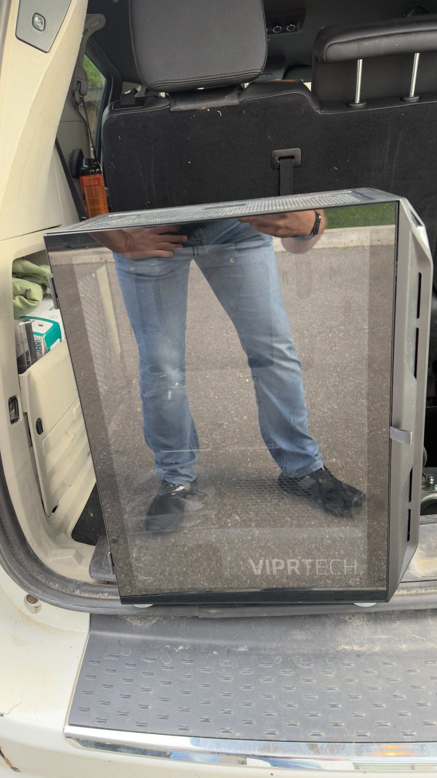 VIPRTECH Gaming PC Case – Tempered Glass Side, Empty (Case Only) - photo 2