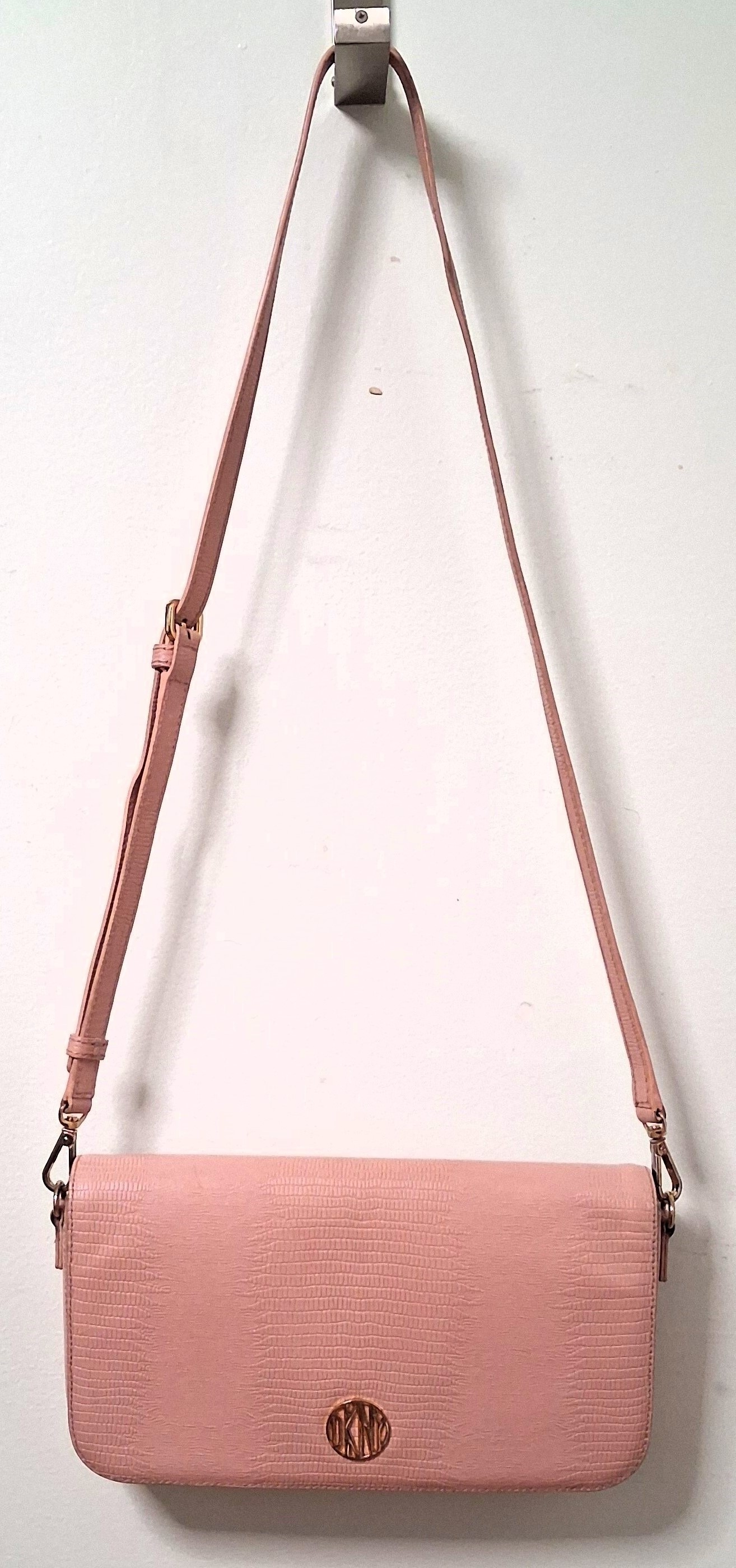 DKNY Donna Karan New York Genuine Leather Excellent Condition - photo 3