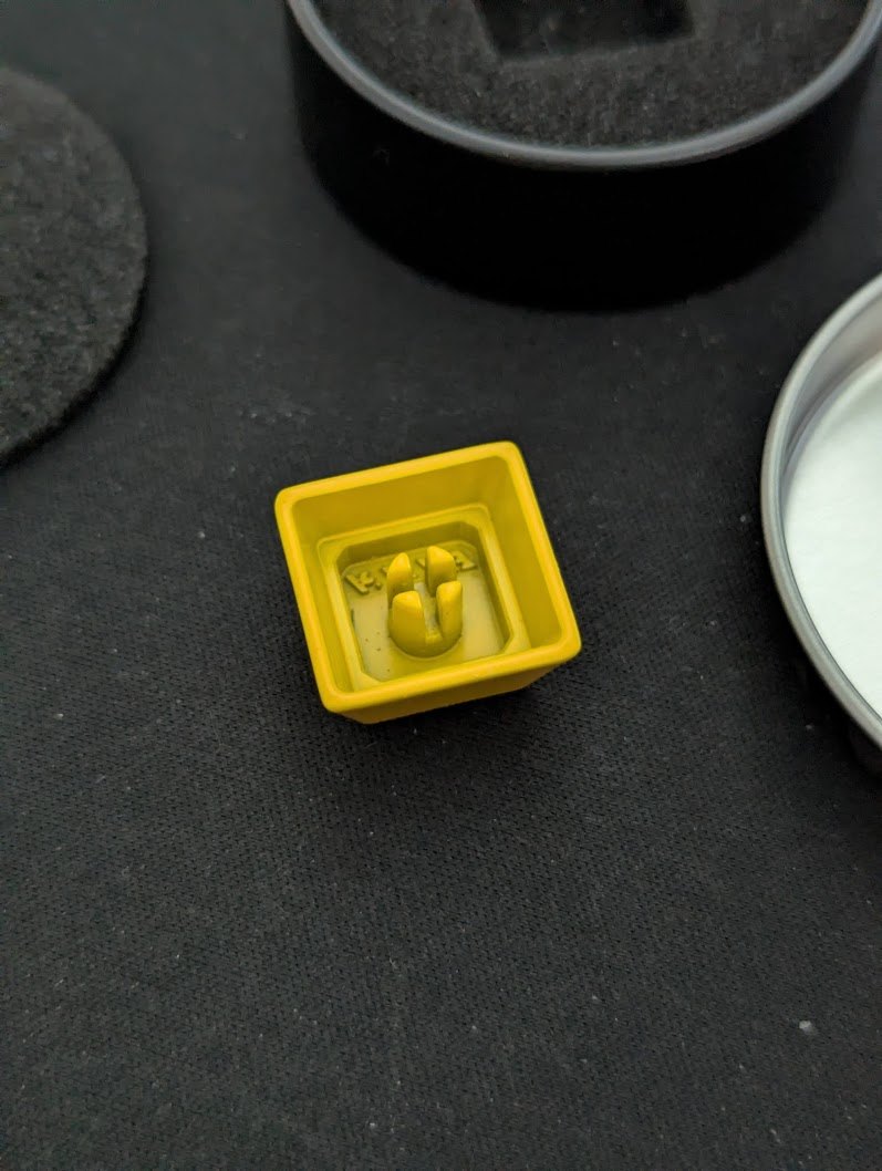 Mario Question Block Metal Keycap - Cherry MX/R4 - photo 2