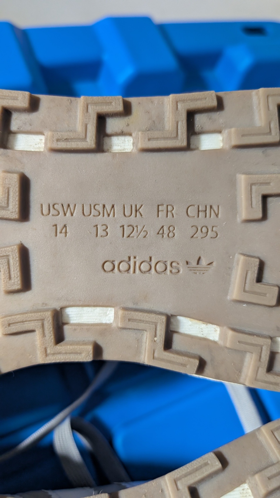adidas Retropy E5 Solid Grey sneakers - photo 5