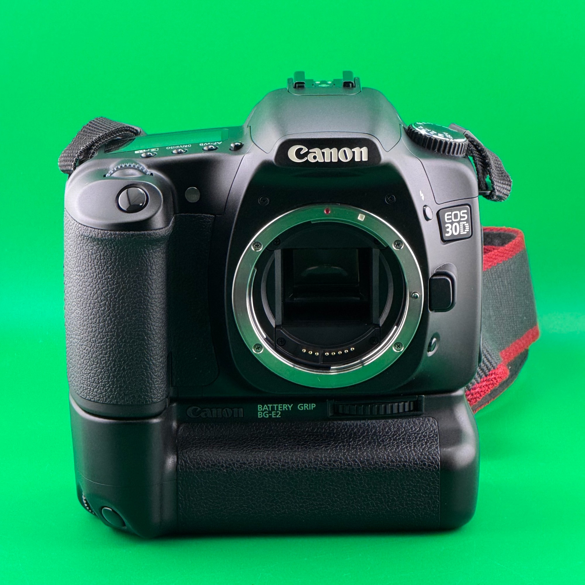 Canon EOS 30D - DSLR Camera - With BG-E2 - Battery Grip - Lik... - photo 4