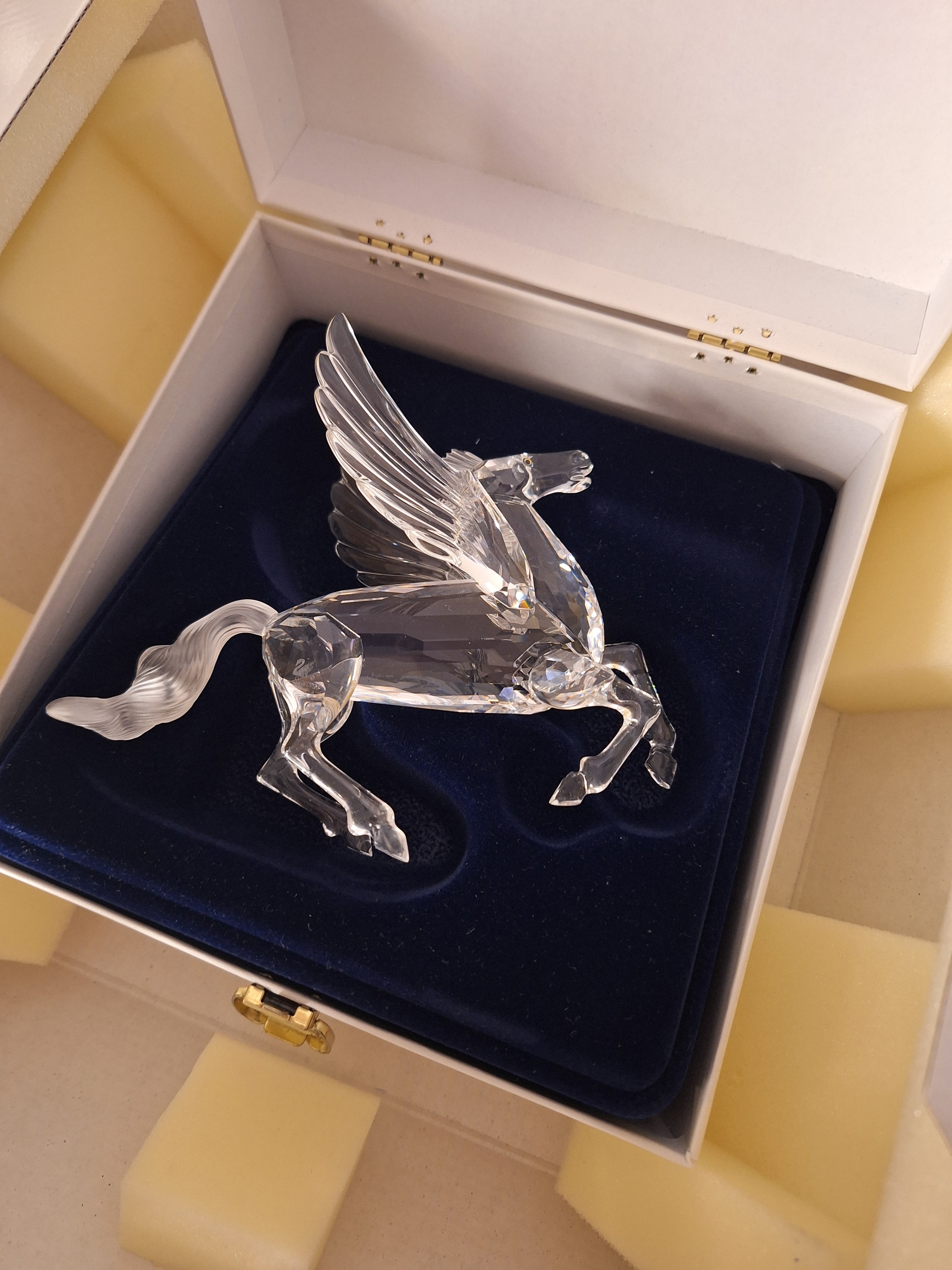 Vintage Swarovski Crystal Pegasus Flying Horse 1998 SCS Annual