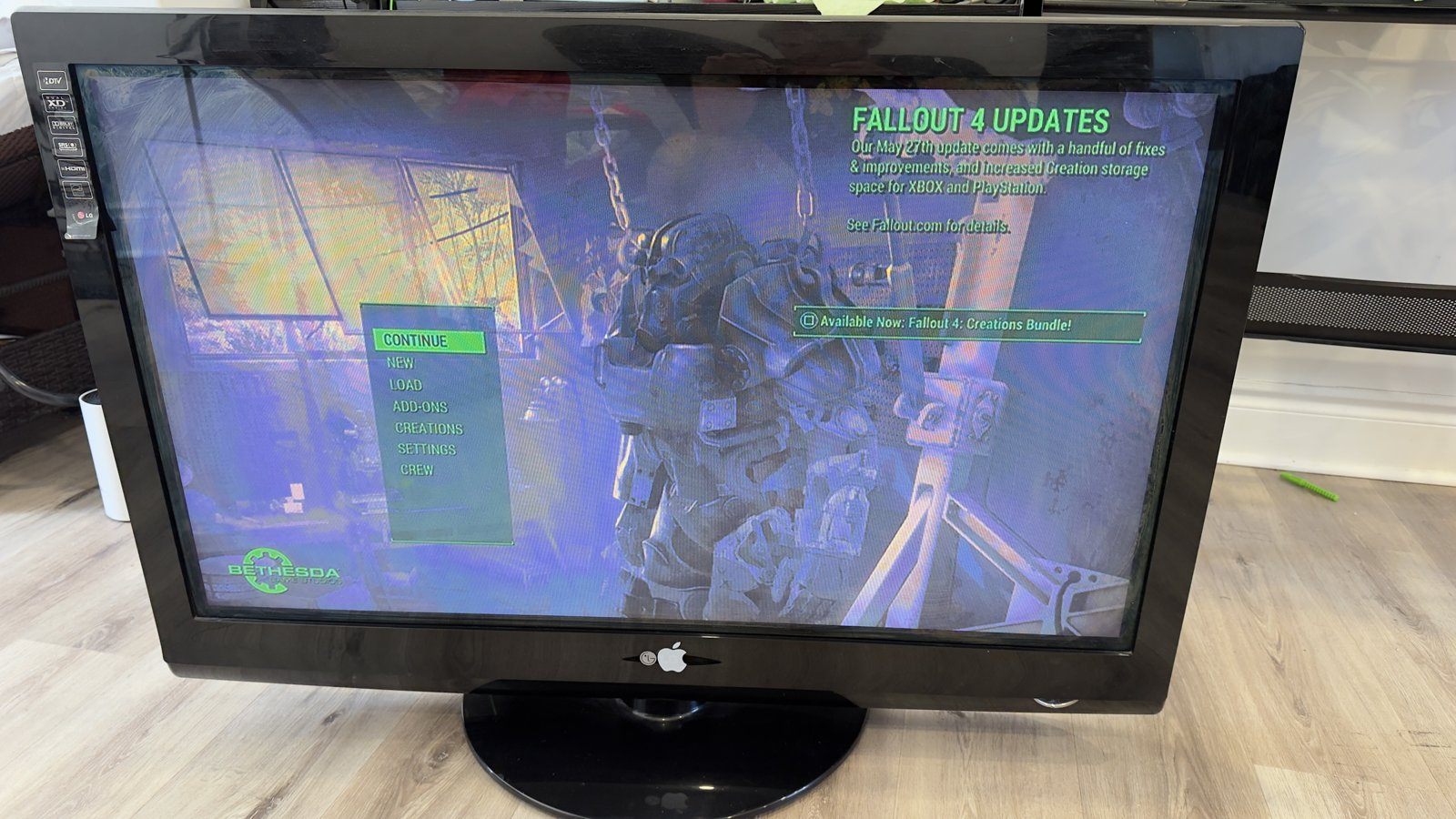 42" LG Plasma TV (42PG20) with Stand – Works