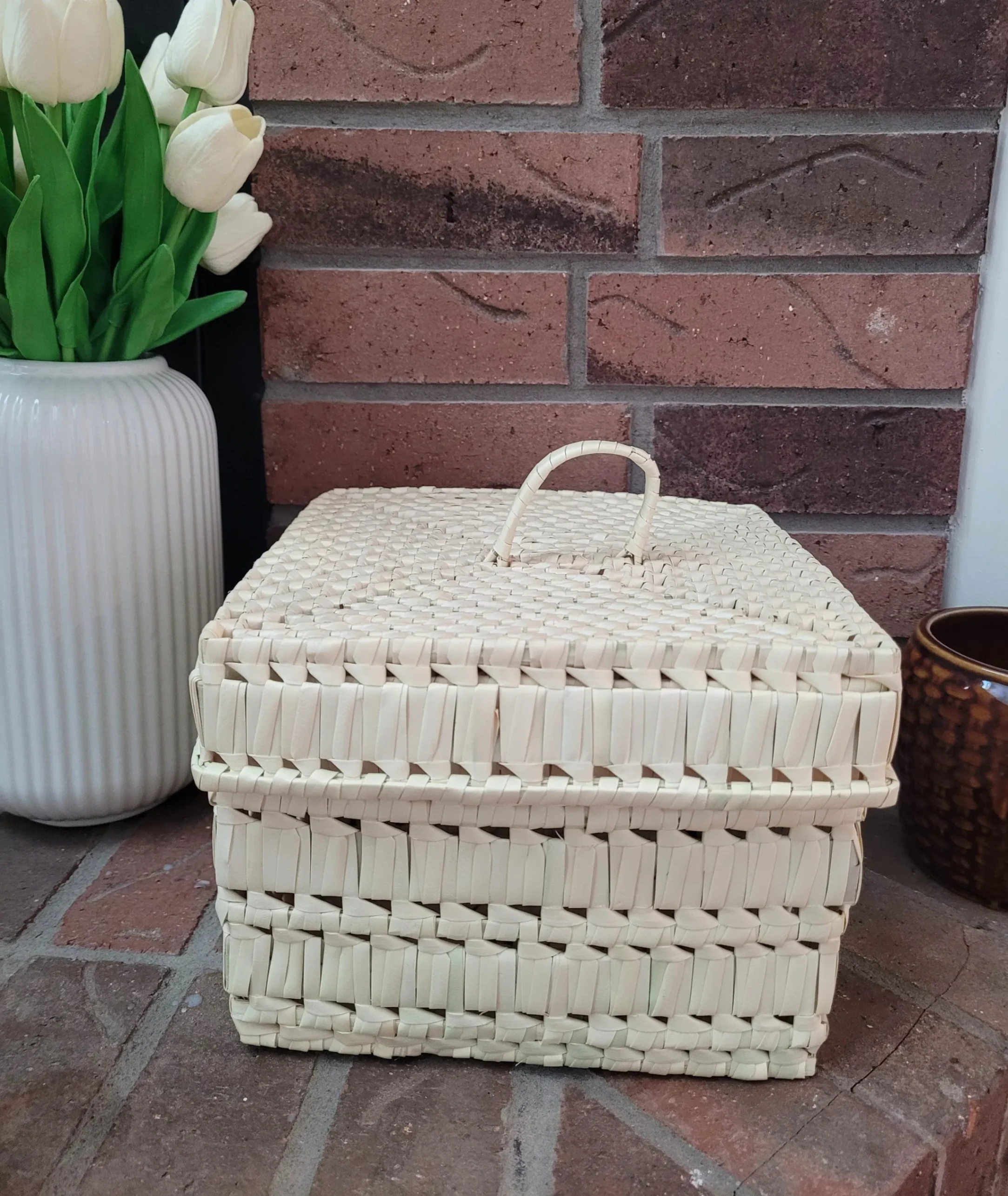 Hand woven eco friendly palm leaf storage box - photo 4