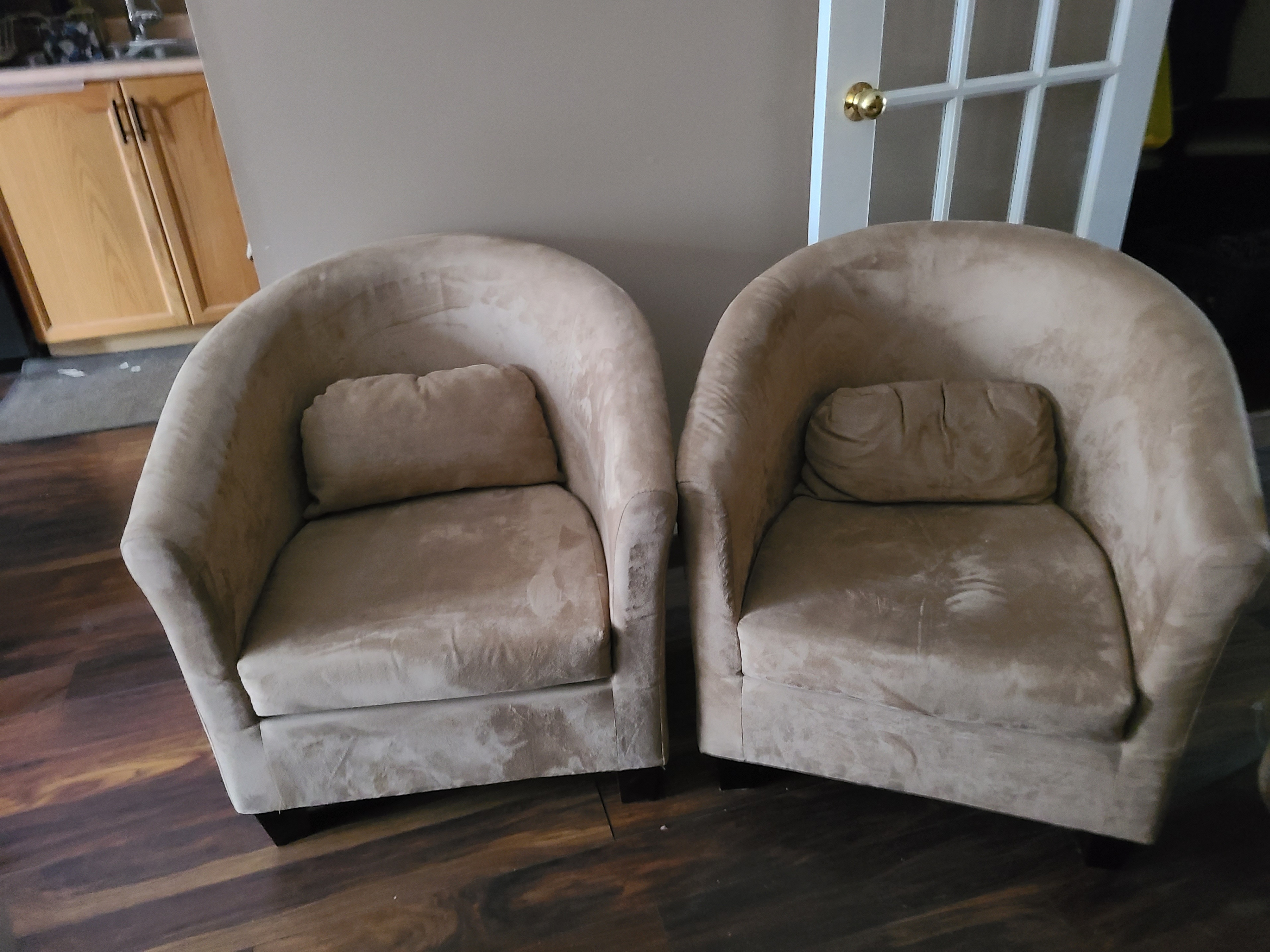 Accent Barrel Chairs