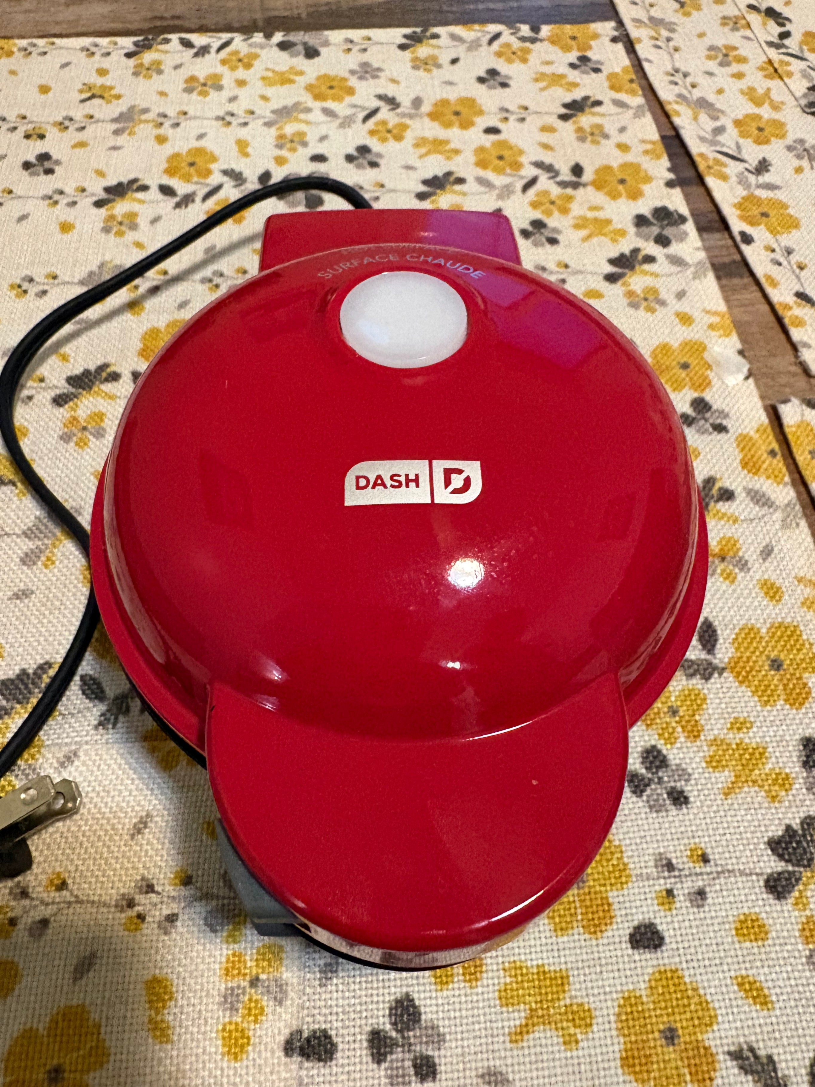 DASH Mini Waffle Maker – 5 Fun Shapes