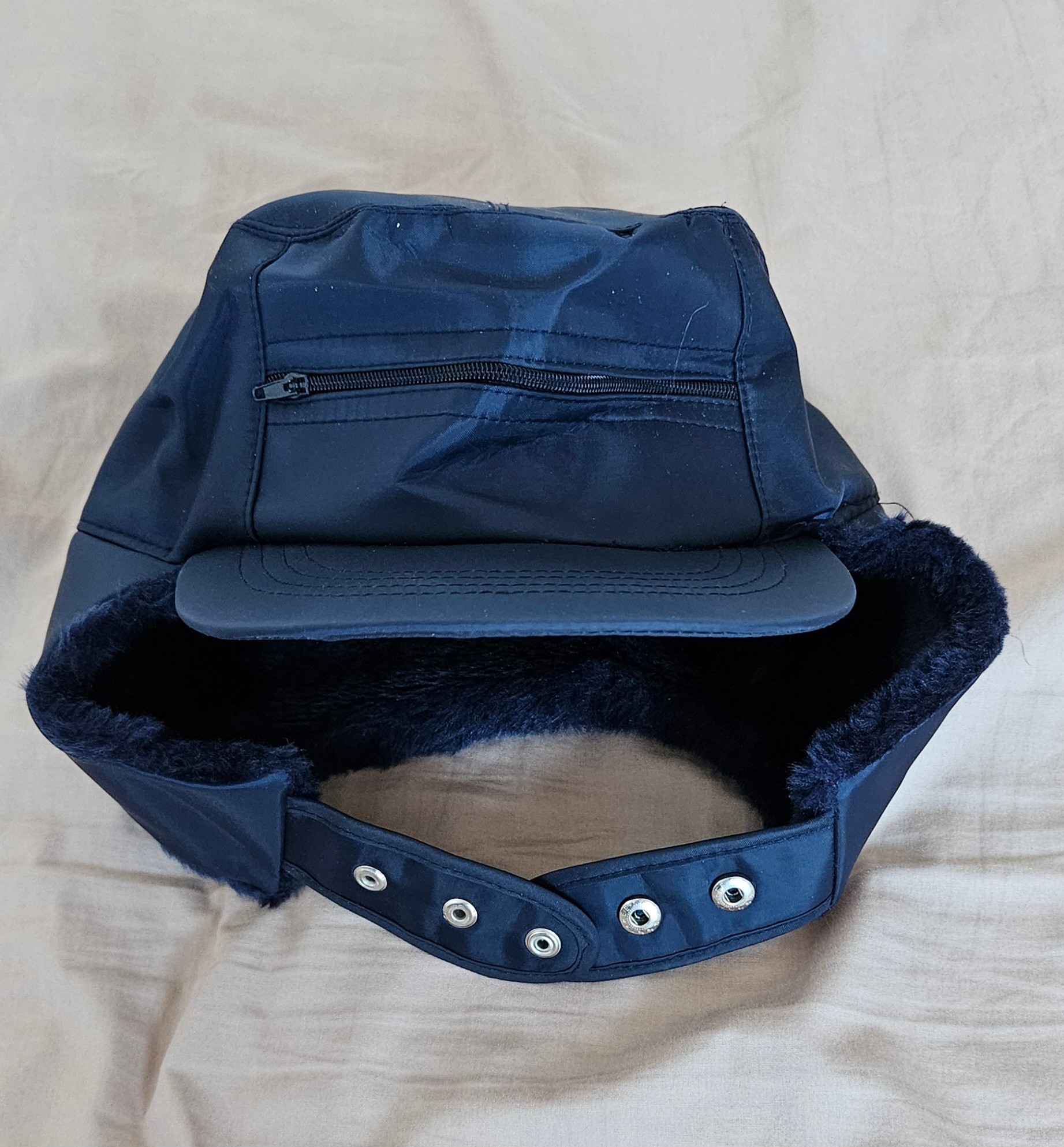 BRAND NEW MEN'S NAVY BLUE TRAPPER HAT WITH FAUX FUR (LARGE)