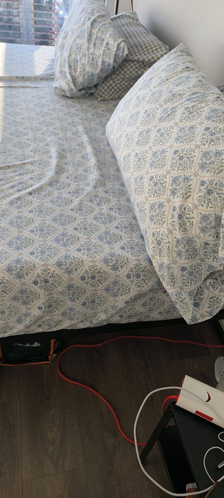 Metal Bed Frame with Mattress