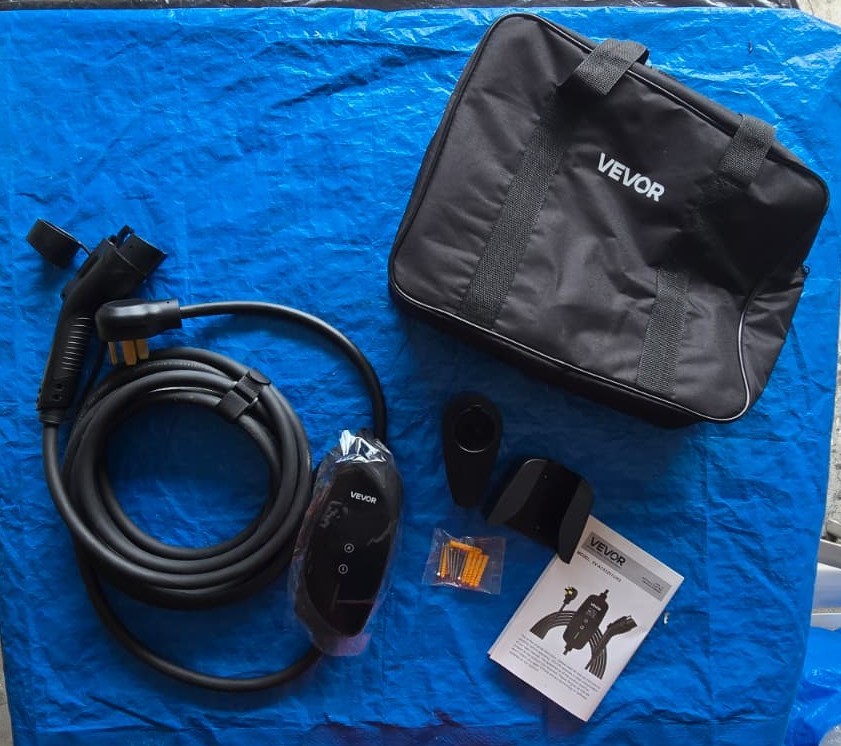 Level 1+2 Portable Electric Vehicle Charger - photo 3