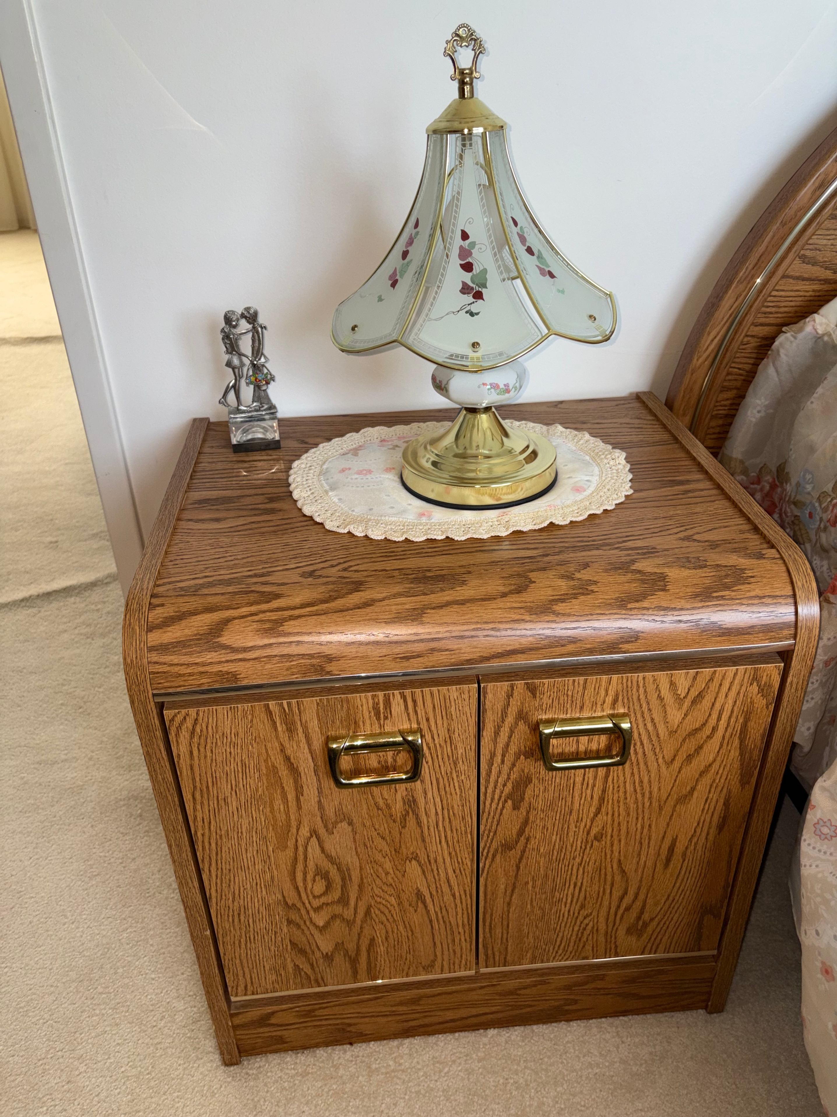 Vintage Oak Bedroom Set - photo 4