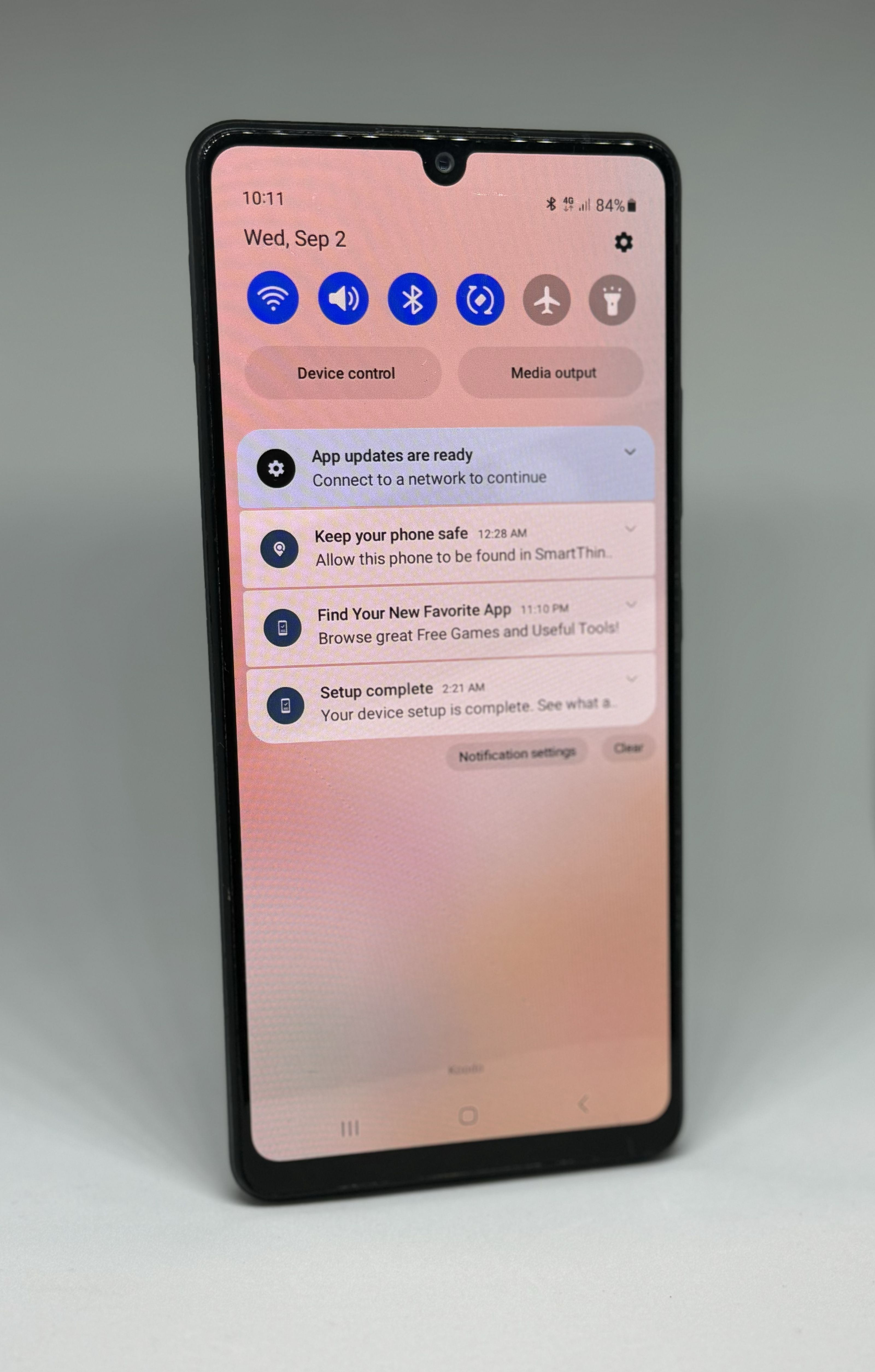 Cracked Samsung Galaxy A42 5G Unlocked 128GB - photo 4