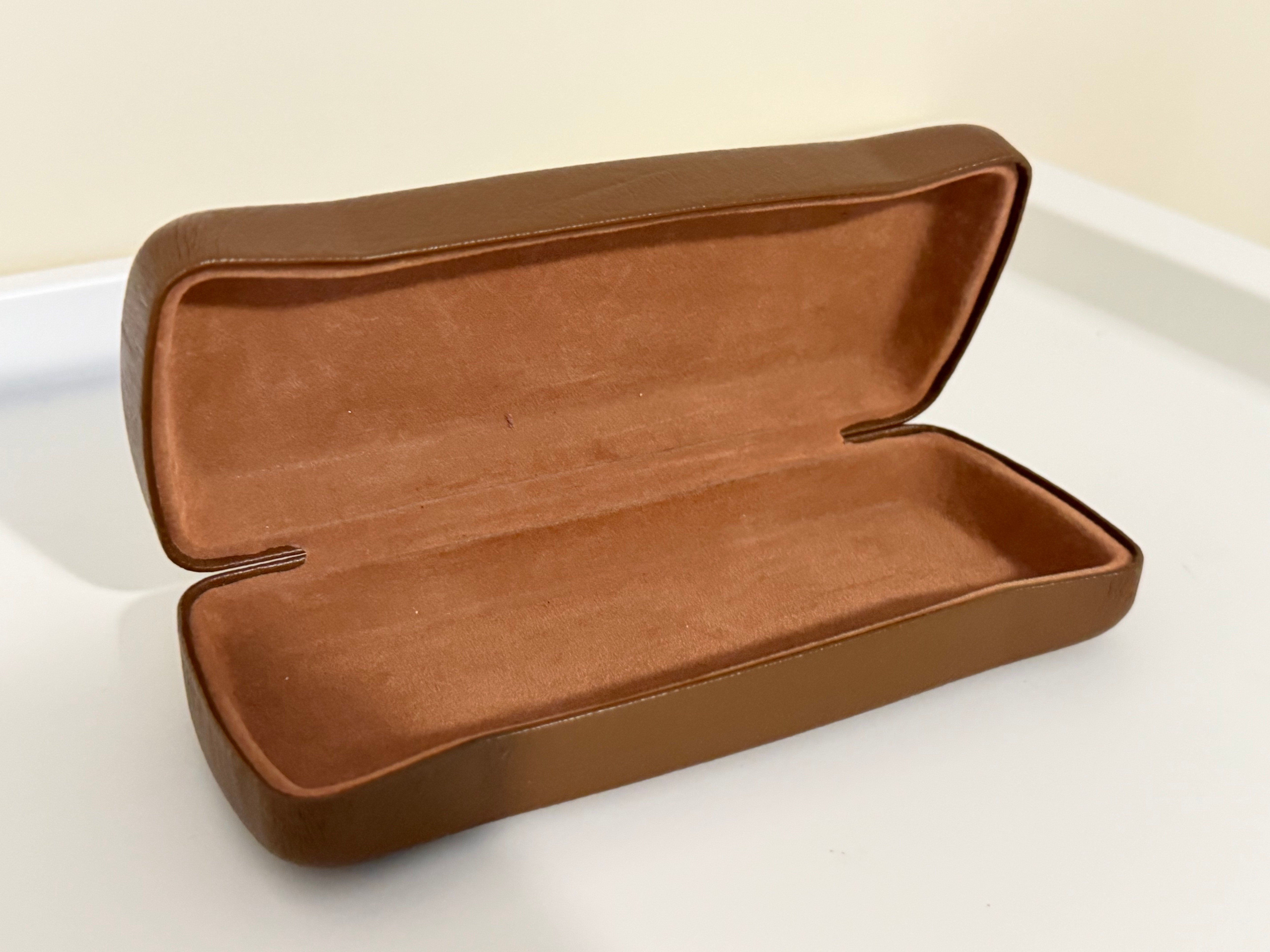 Brown Hard-Shell Eyeglasses Case