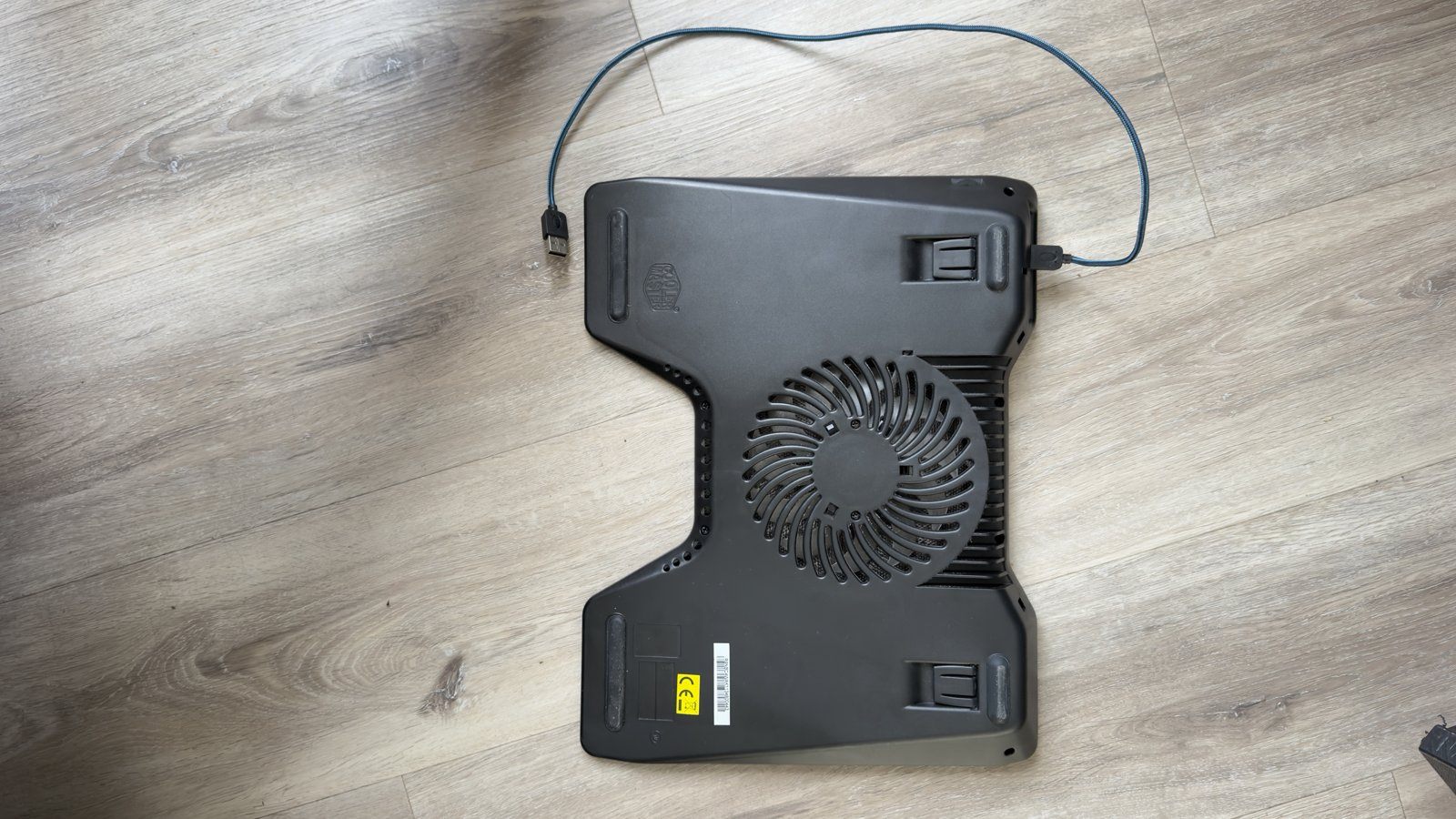 Laptop Cooling Pad – Cooler Master, Big Blue LED Fan, USB - photo 4
