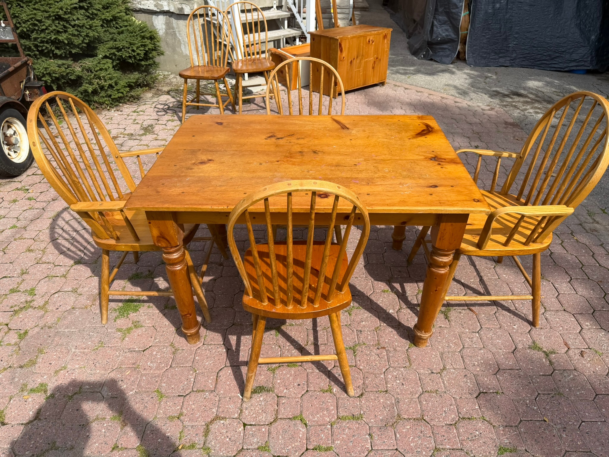 Pine Dinner Table and Chairs - photo 3