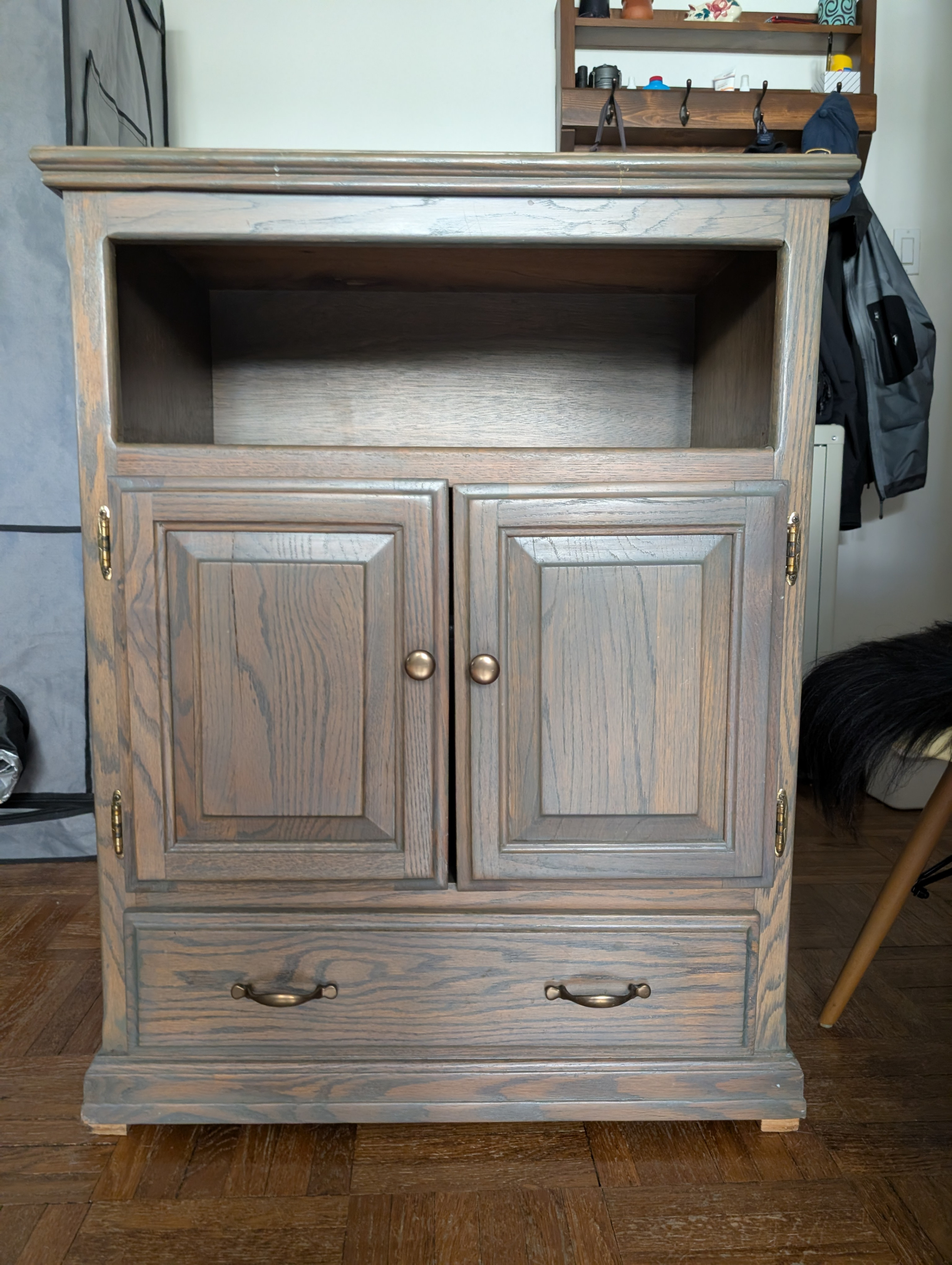 Vintage solid oak hutch