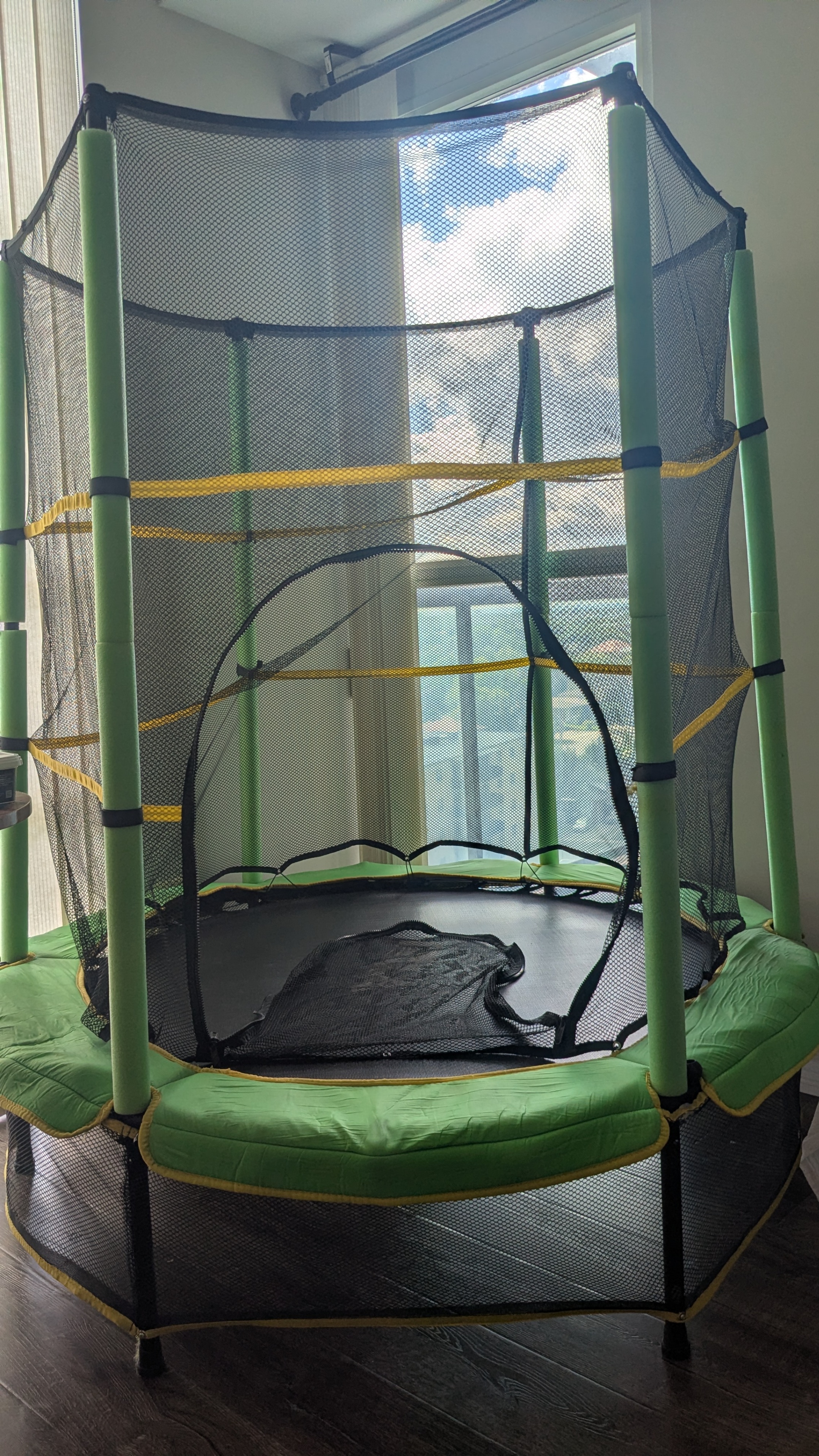 Green Kids Trampoline with Full Safety Net