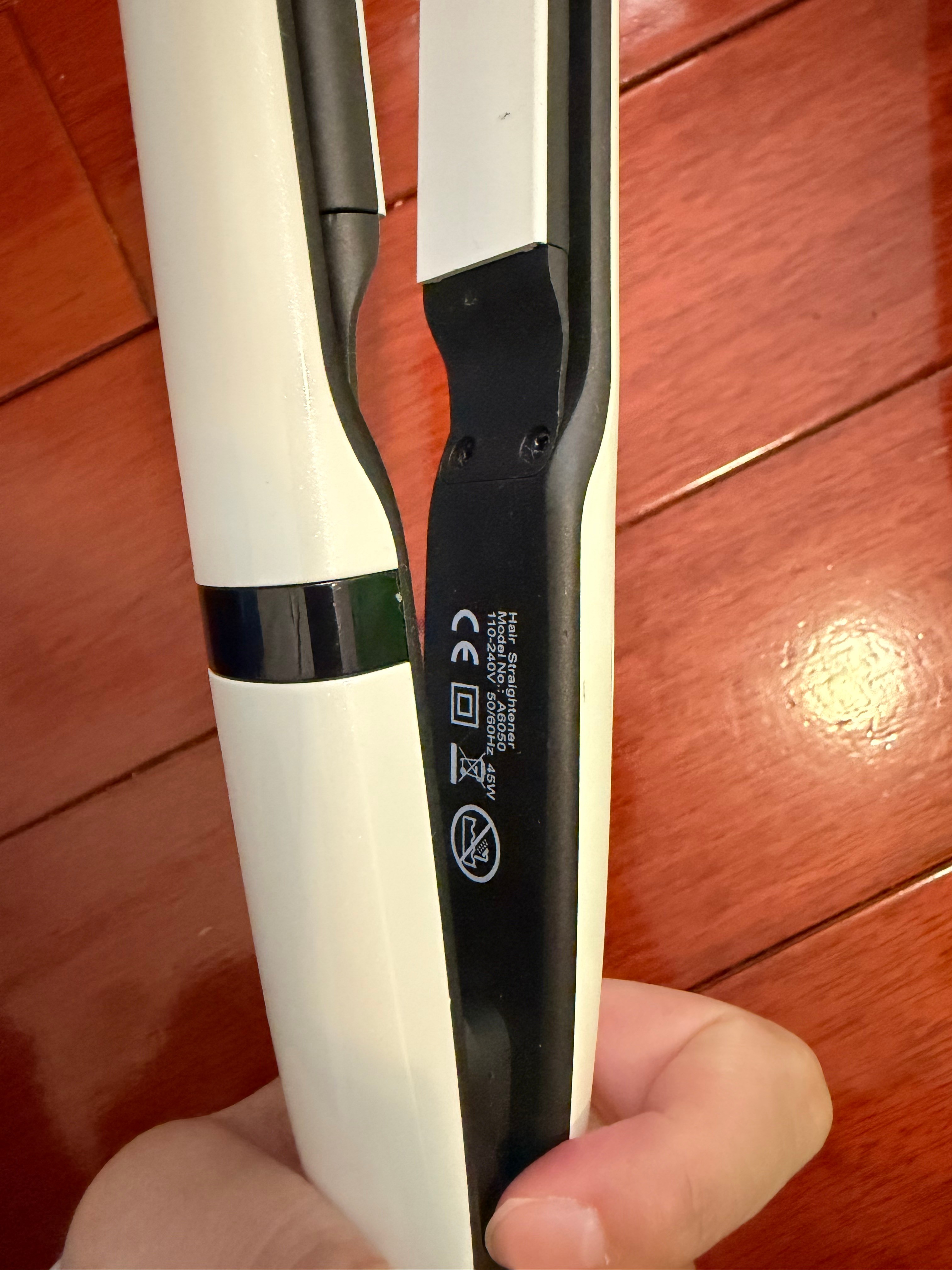 Digital Hair Straightener – Adjustable Temperat - photo 3