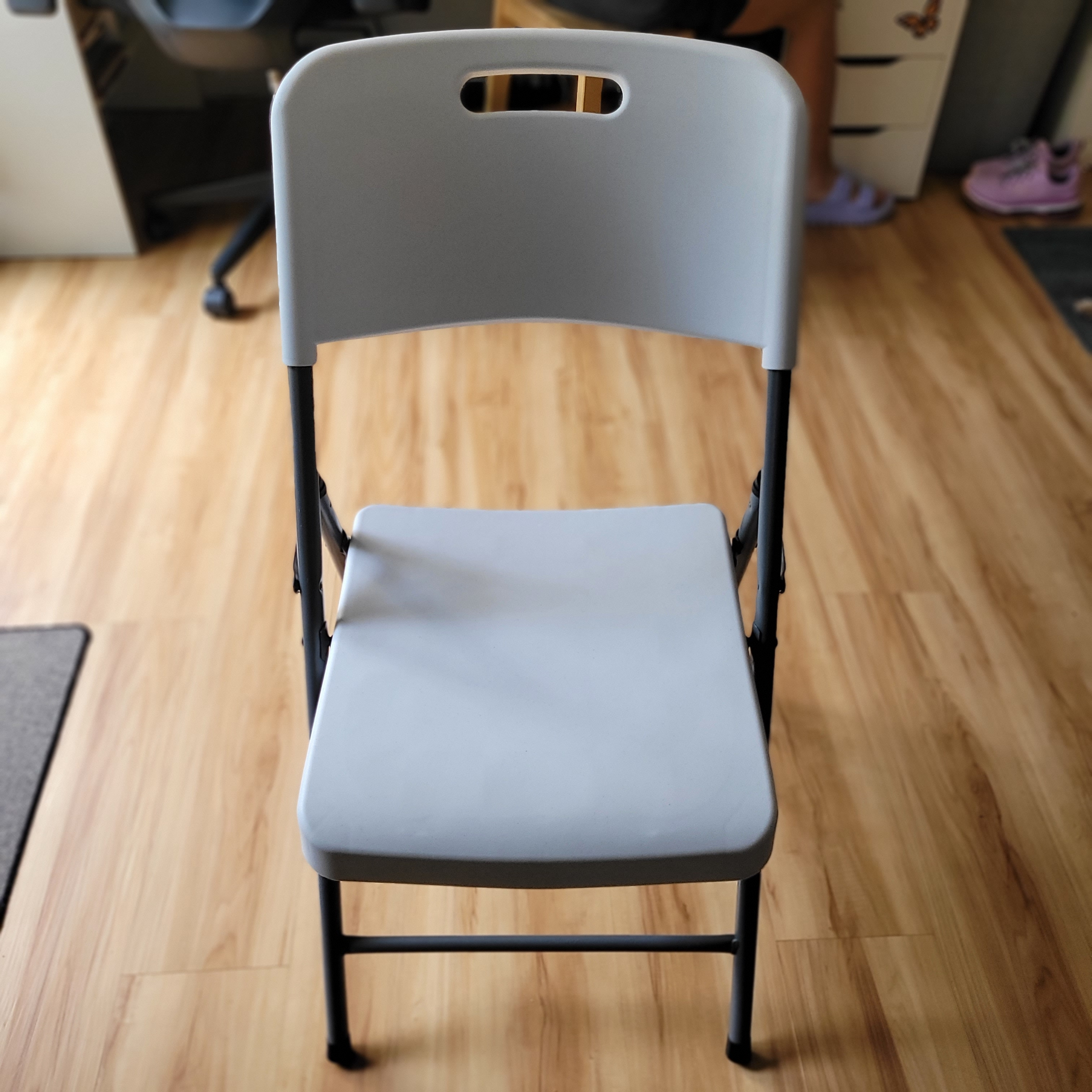 White Folding Chair (ONE) - photo 3