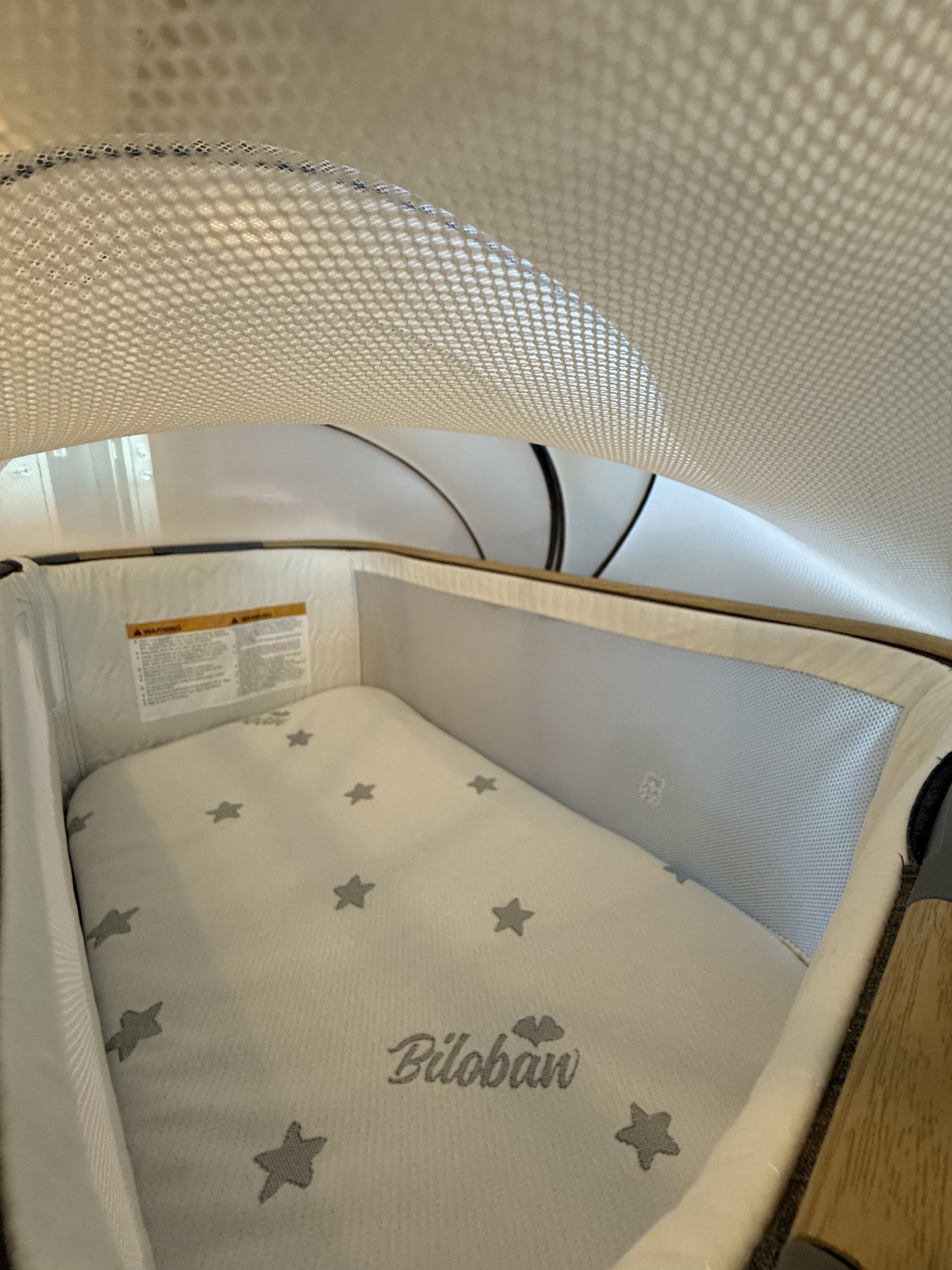 Maydolly 3-in-1 Baby Bassinet Bedside Sleeper - photo 3