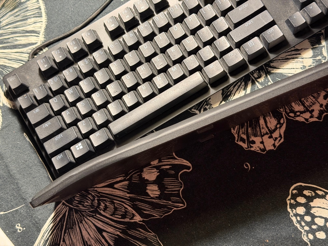 Razer Huntsman V2 Tenkeyless Gaming Keyboard - photo 4